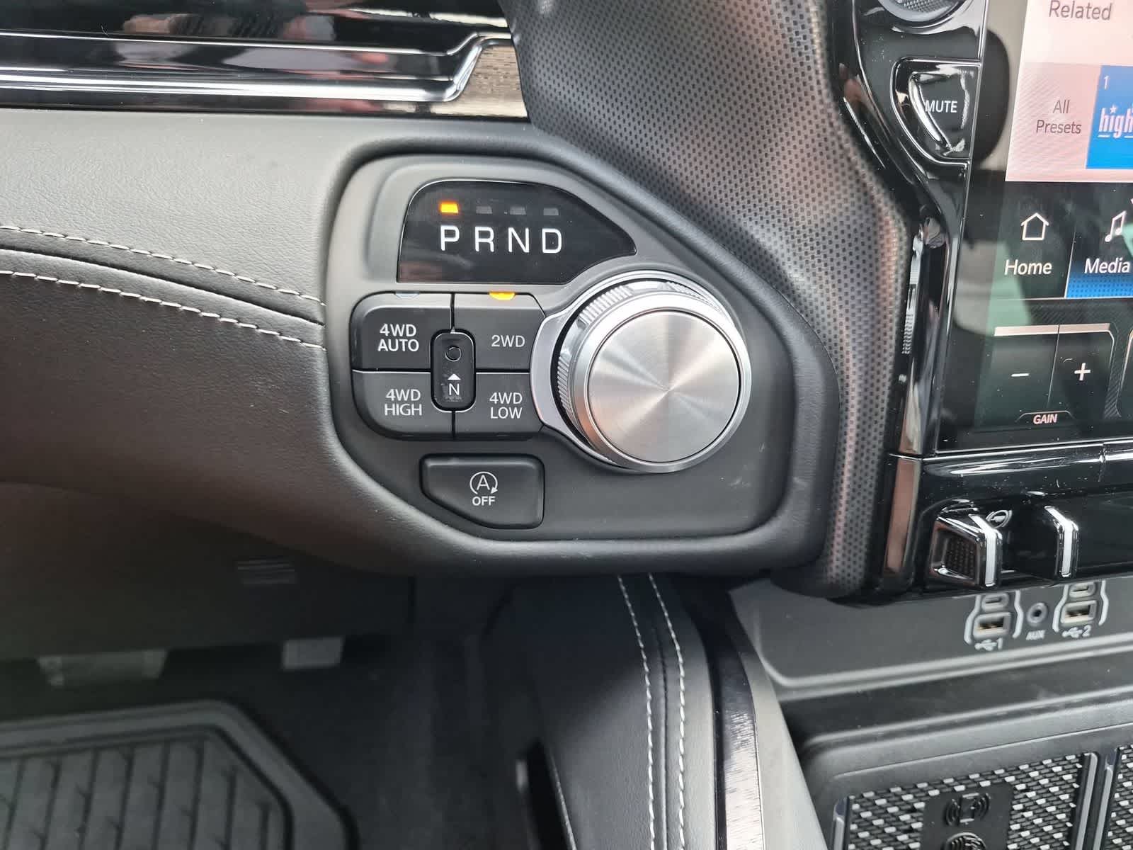 2026 RAM 1500 RAM 1500 LIMITED CREW CAB 4X4 5'7' BOX