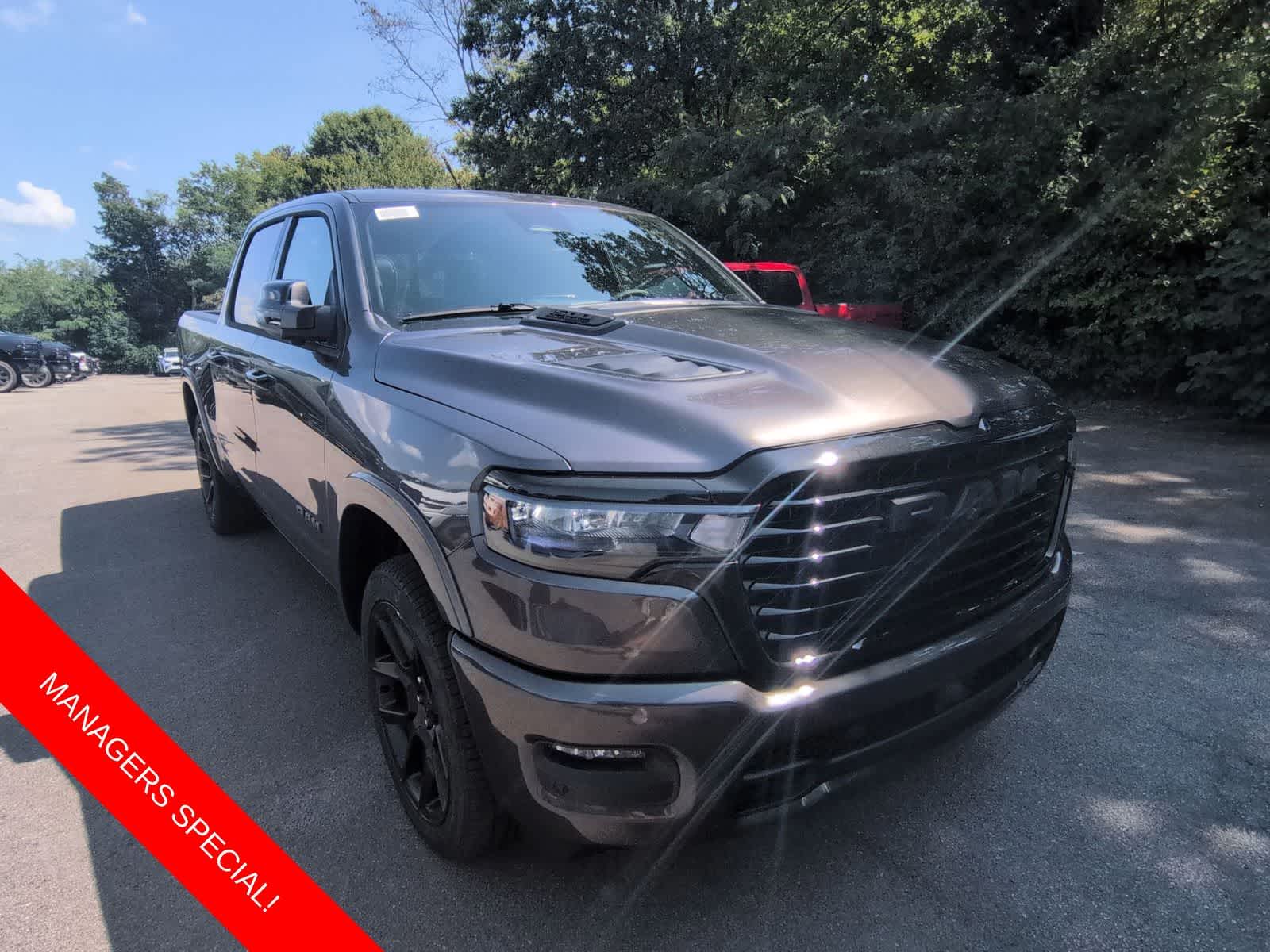 2026 RAM 1500 RAM 1500 LARAMIE CREW CAB 4X4 5'7' BOX