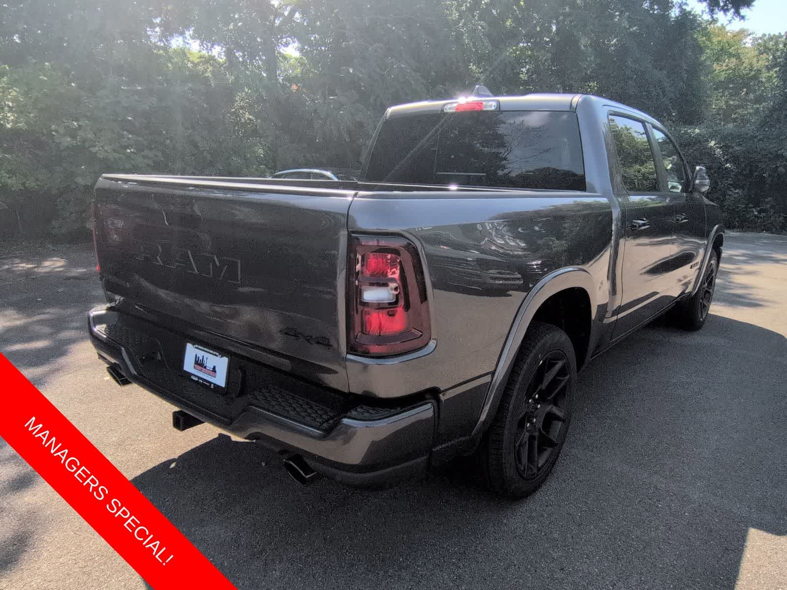 2026 RAM 1500 RAM 1500 LARAMIE CREW CAB 4X4 5'7' BOX