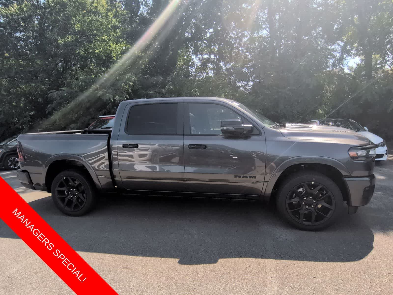 2026 RAM 1500 RAM 1500 LARAMIE CREW CAB 4X4 5'7' BOX