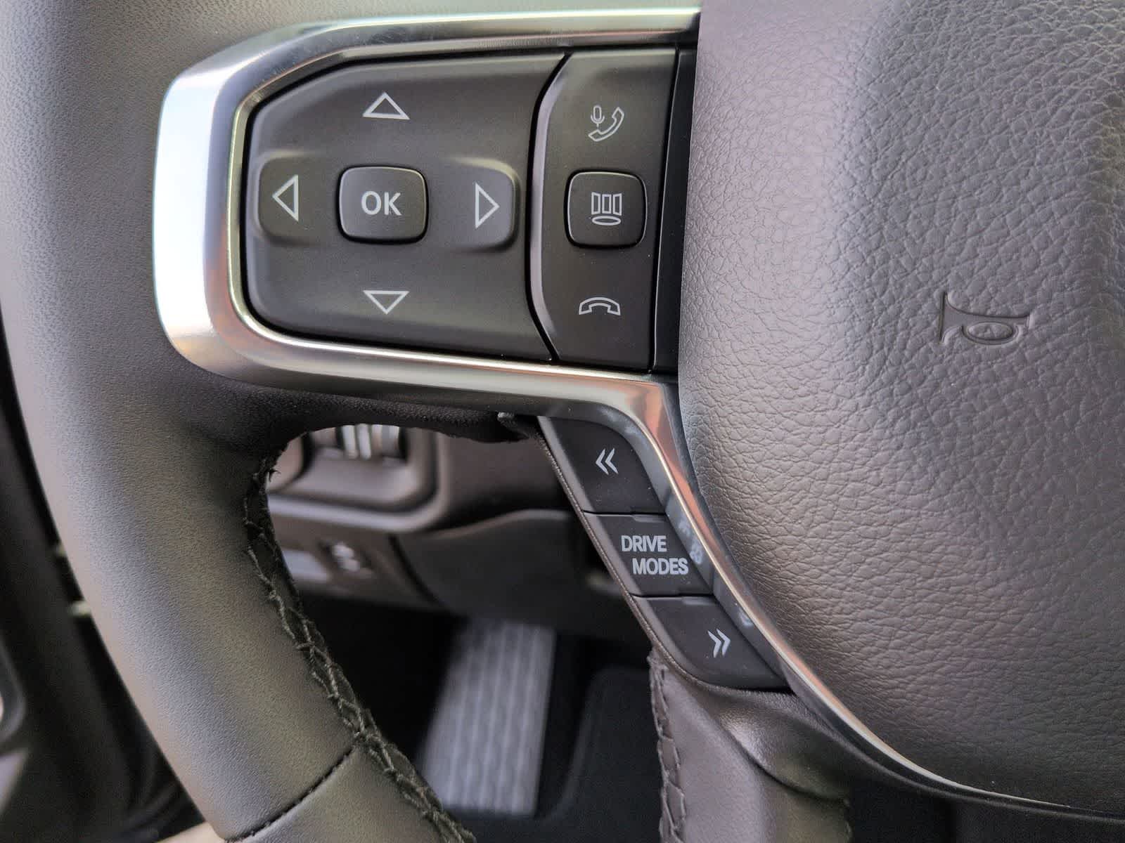 2026 RAM 1500 RAM 1500 LARAMIE CREW CAB 4X4 5'7' BOX