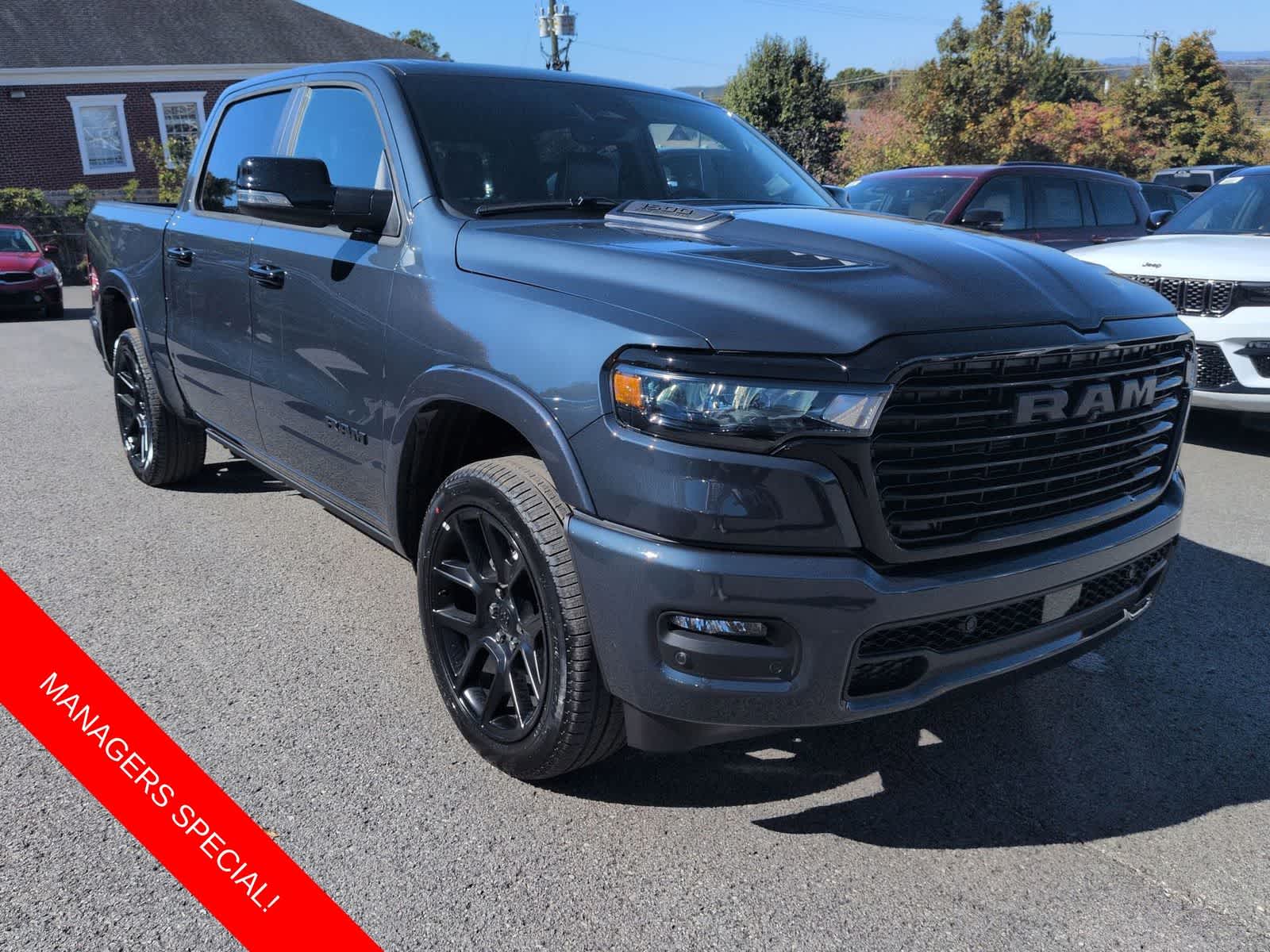 2026 RAM 1500 RAM 1500 LARAMIE CREW CAB 4X4 5'7' BOX