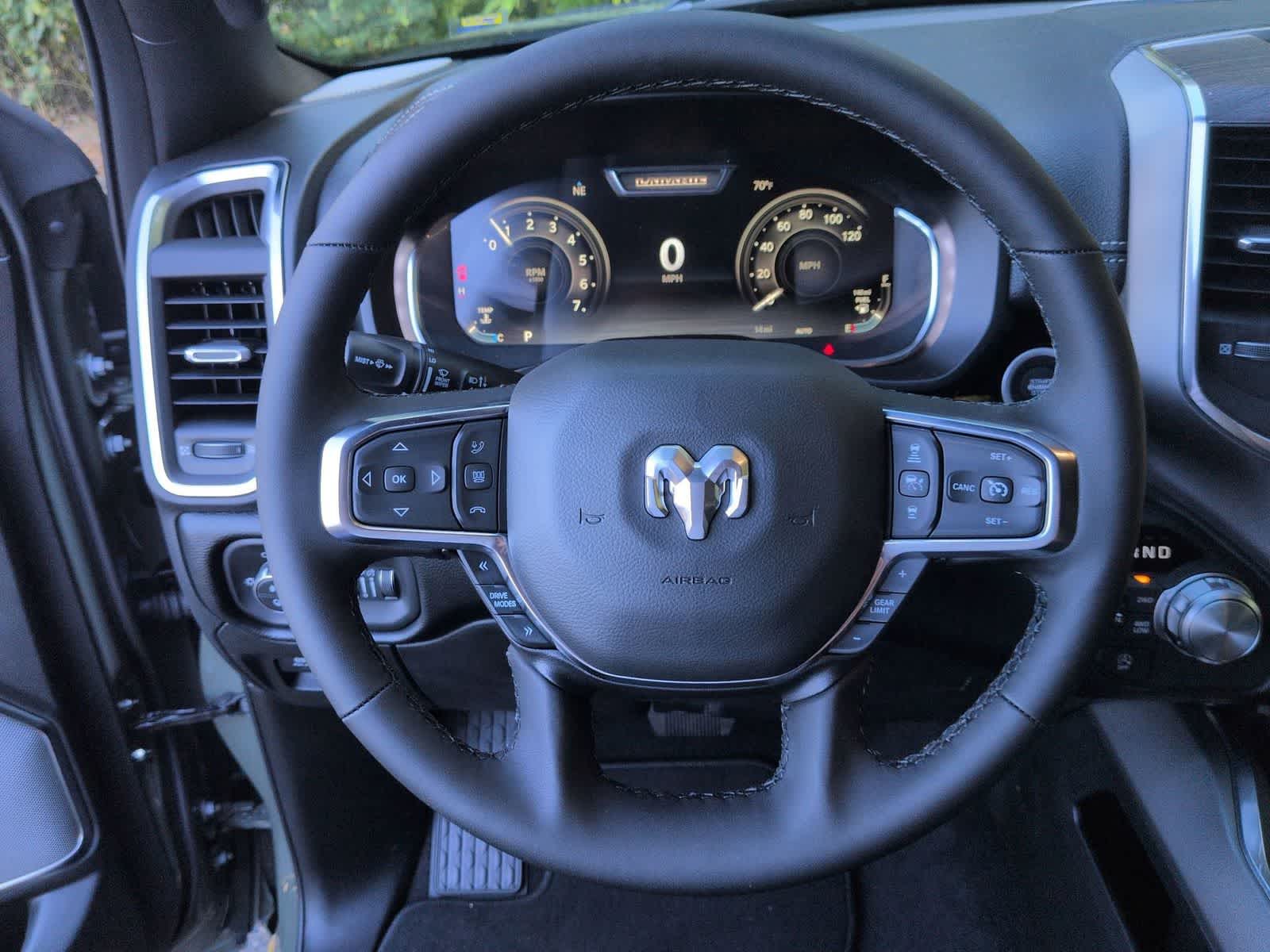 2026 RAM 1500 RAM 1500 LARAMIE CREW CAB 4X4 5'7' BOX