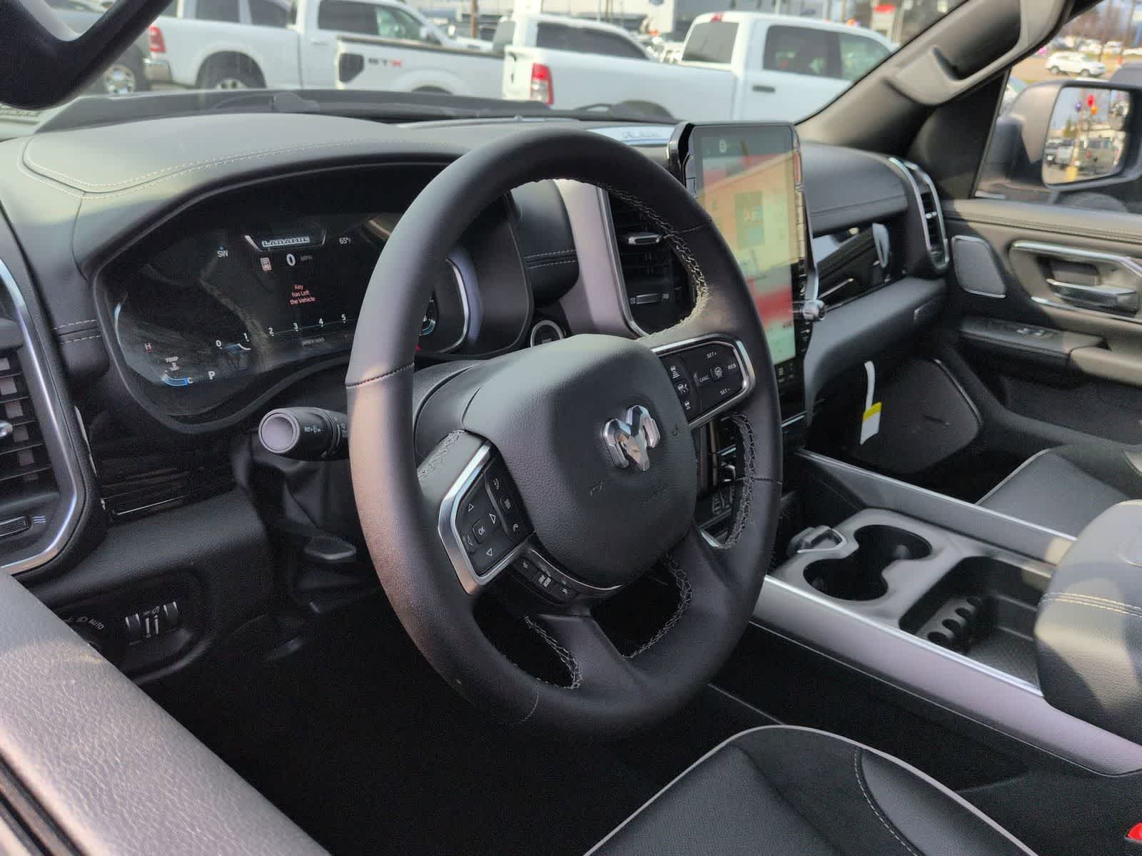 2026 RAM 1500 RAM 1500 LARAMIE CREW CAB 4X4 5'7' BOX