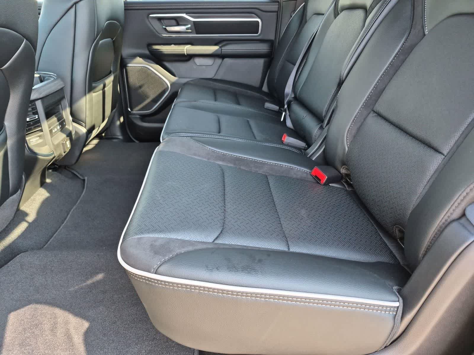 2026 RAM 1500 RAM 1500 LARAMIE CREW CAB 4X4 5'7' BOX