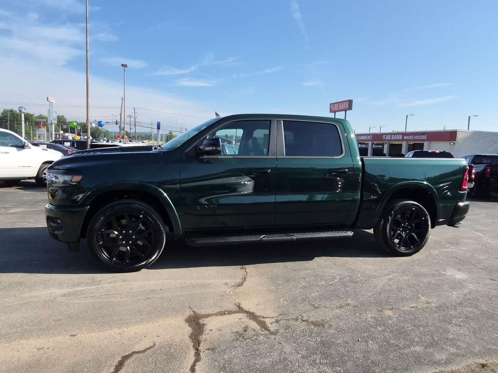2026 RAM 1500 RAM 1500 LARAMIE CREW CAB 4X4 5'7' BOX