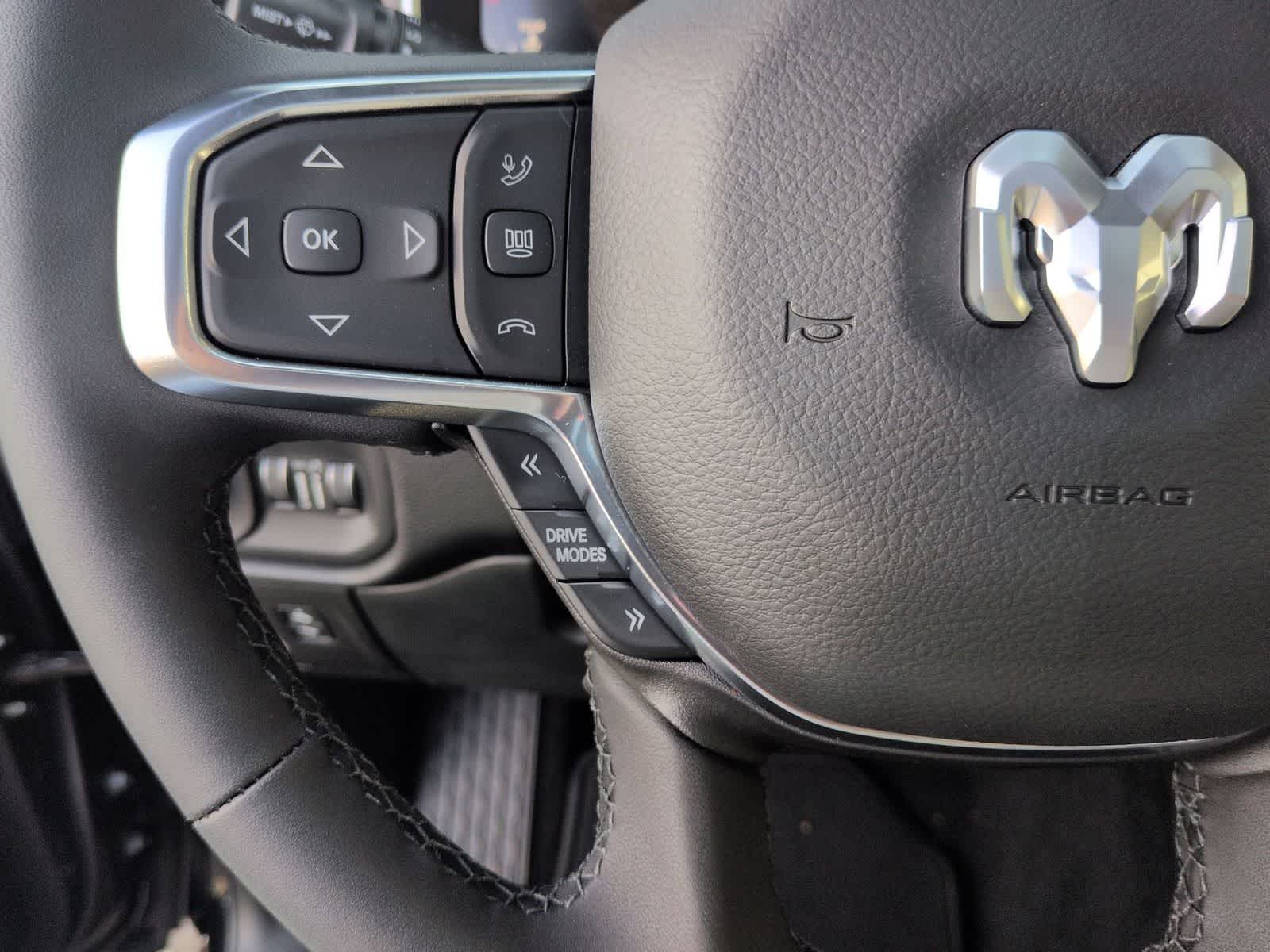 2026 RAM 1500 RAM 1500 LARAMIE CREW CAB 4X4 5'7' BOX