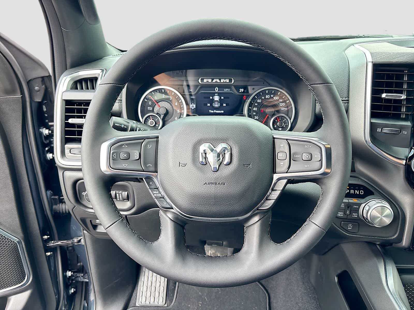 2026 RAM 1500 RAM 1500 LARAMIE CREW CAB 4X4 5'7' BOX