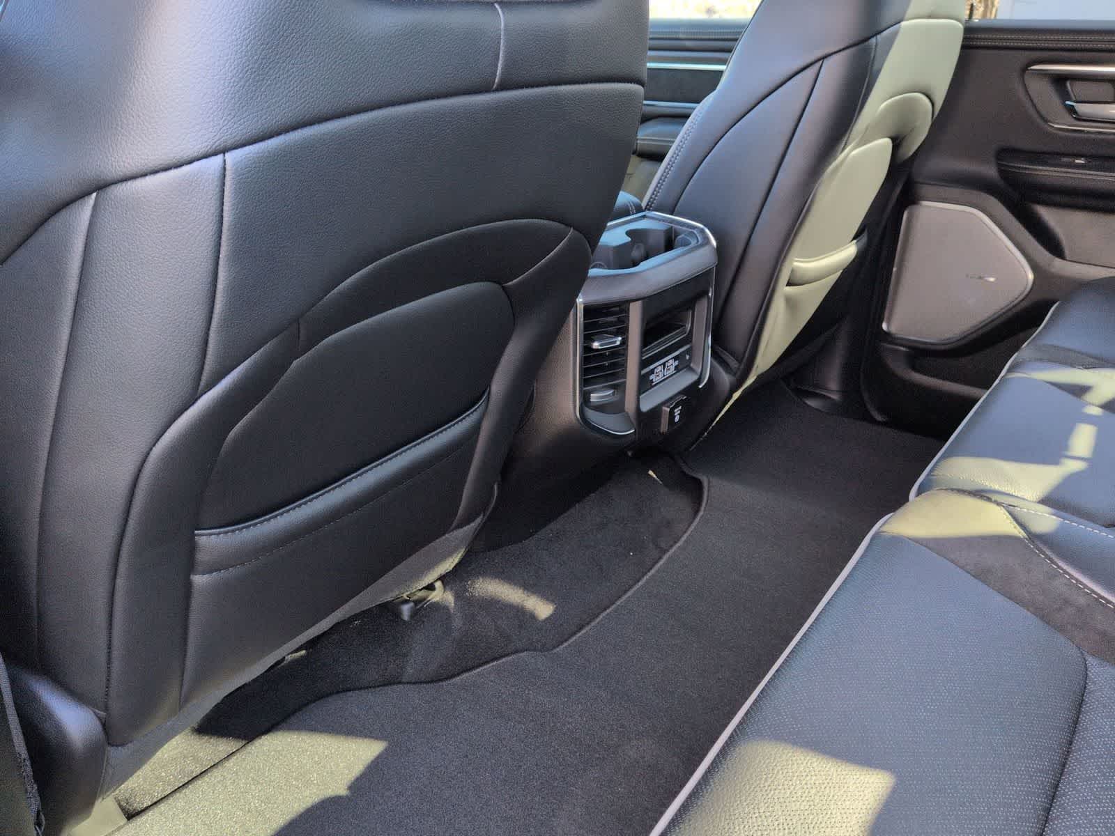 2026 RAM 1500 RAM 1500 LARAMIE CREW CAB 4X4 5'7' BOX