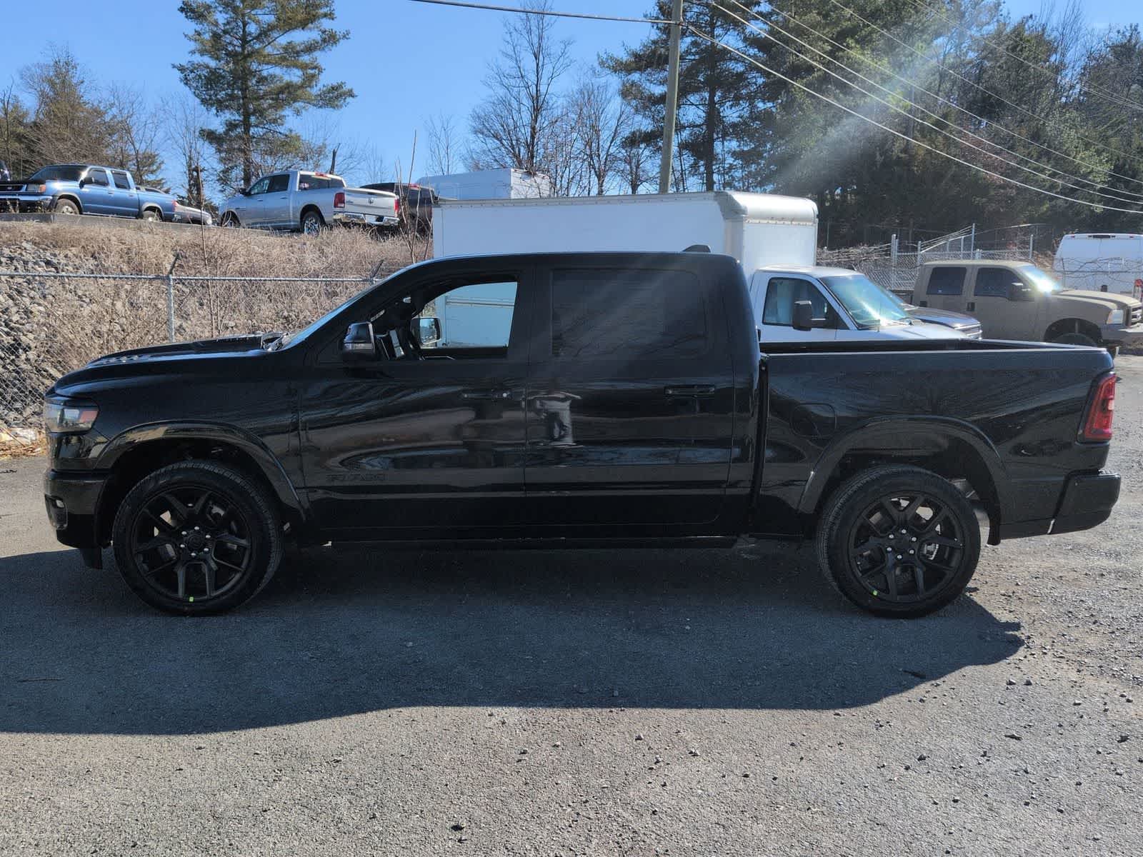 2026 RAM 1500 RAM 1500 LARAMIE CREW CAB 4X4 5'7' BOX