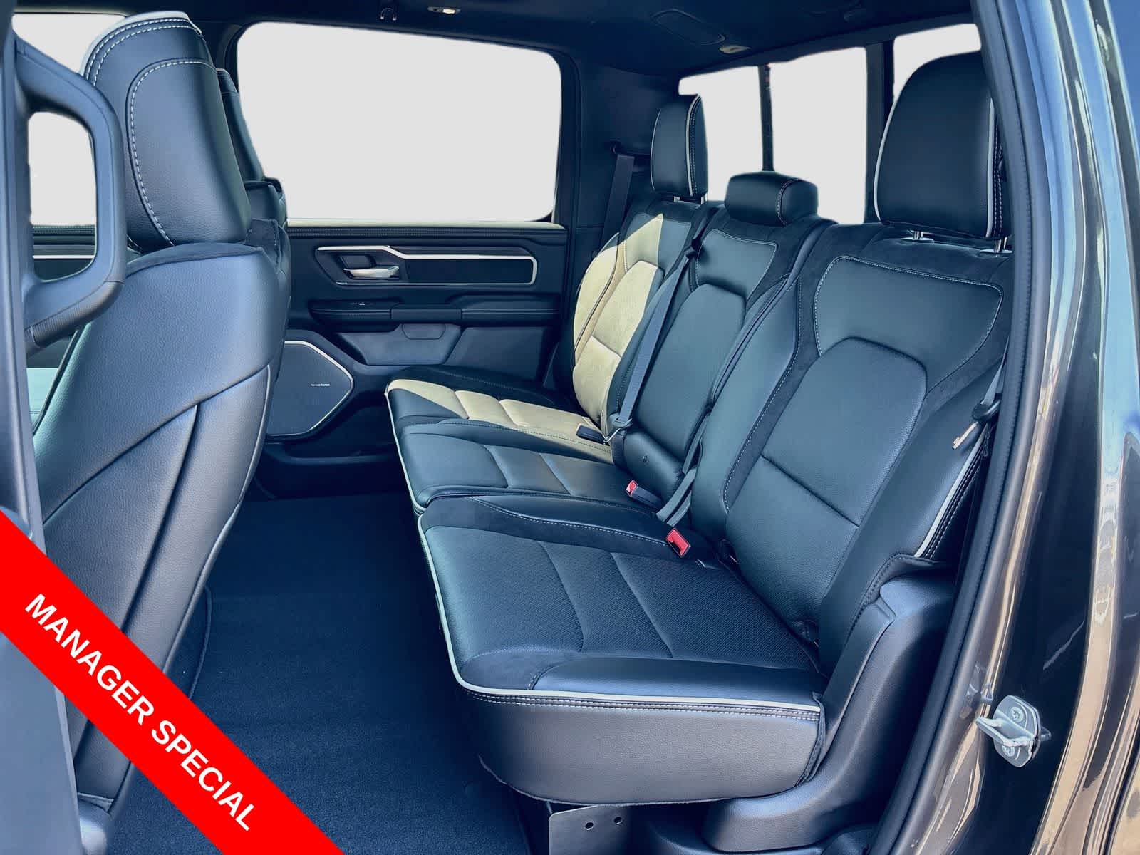 2026 RAM 1500 RAM 1500 LARAMIE CREW CAB 4X4 5'7' BOX