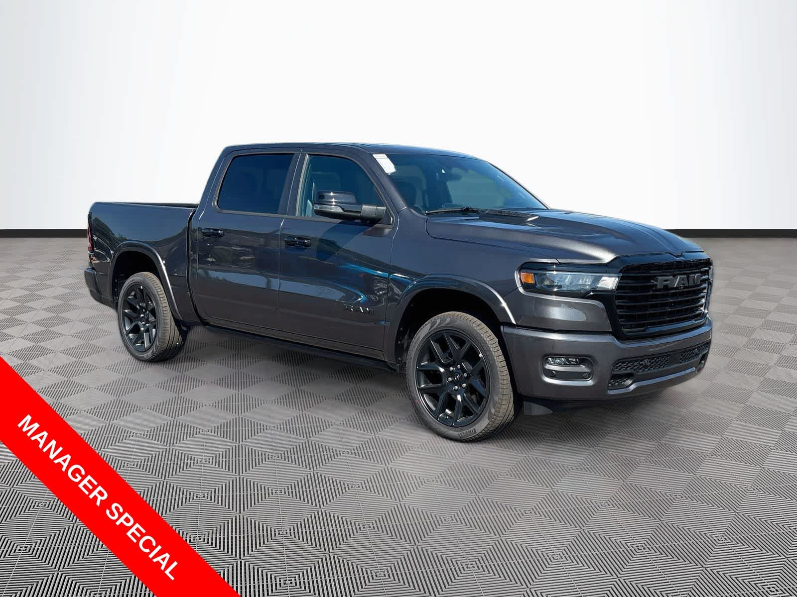 2026 RAM 1500 RAM 1500 LARAMIE CREW CAB 4X4 5'7' BOX