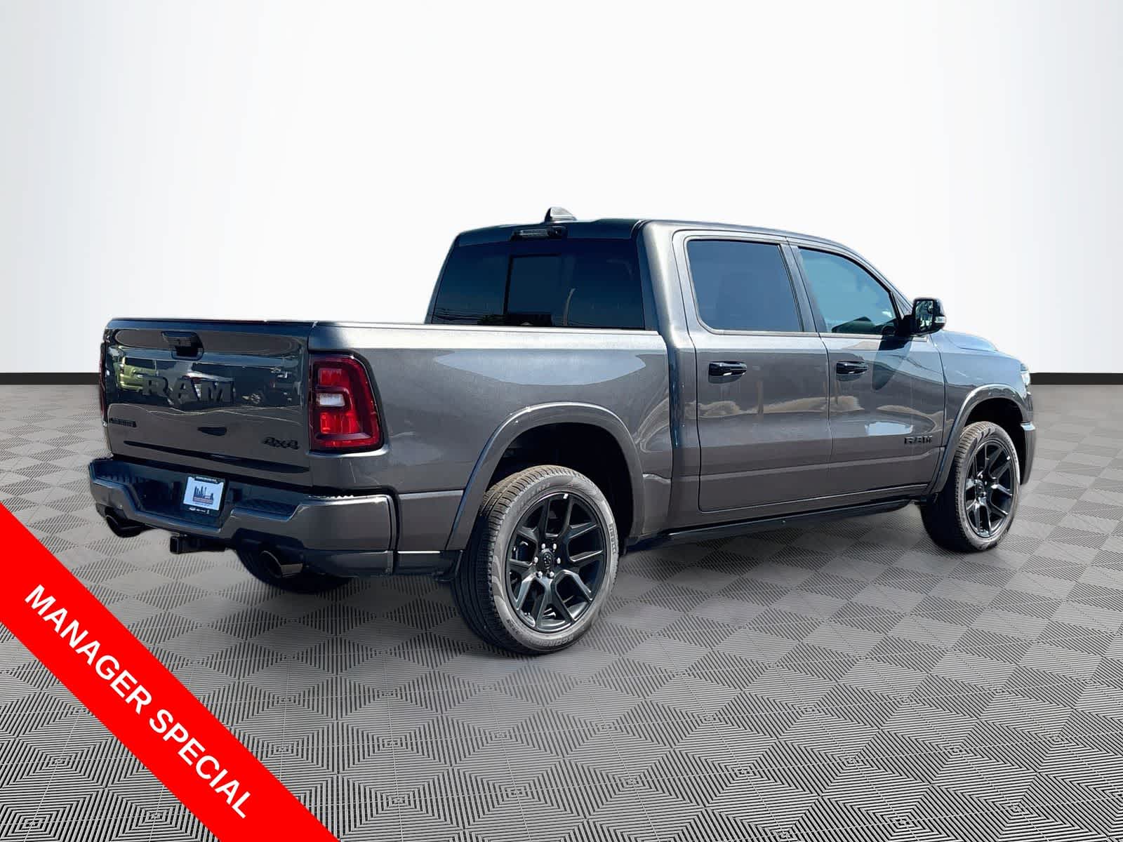 2026 RAM 1500 RAM 1500 LARAMIE CREW CAB 4X4 5'7' BOX