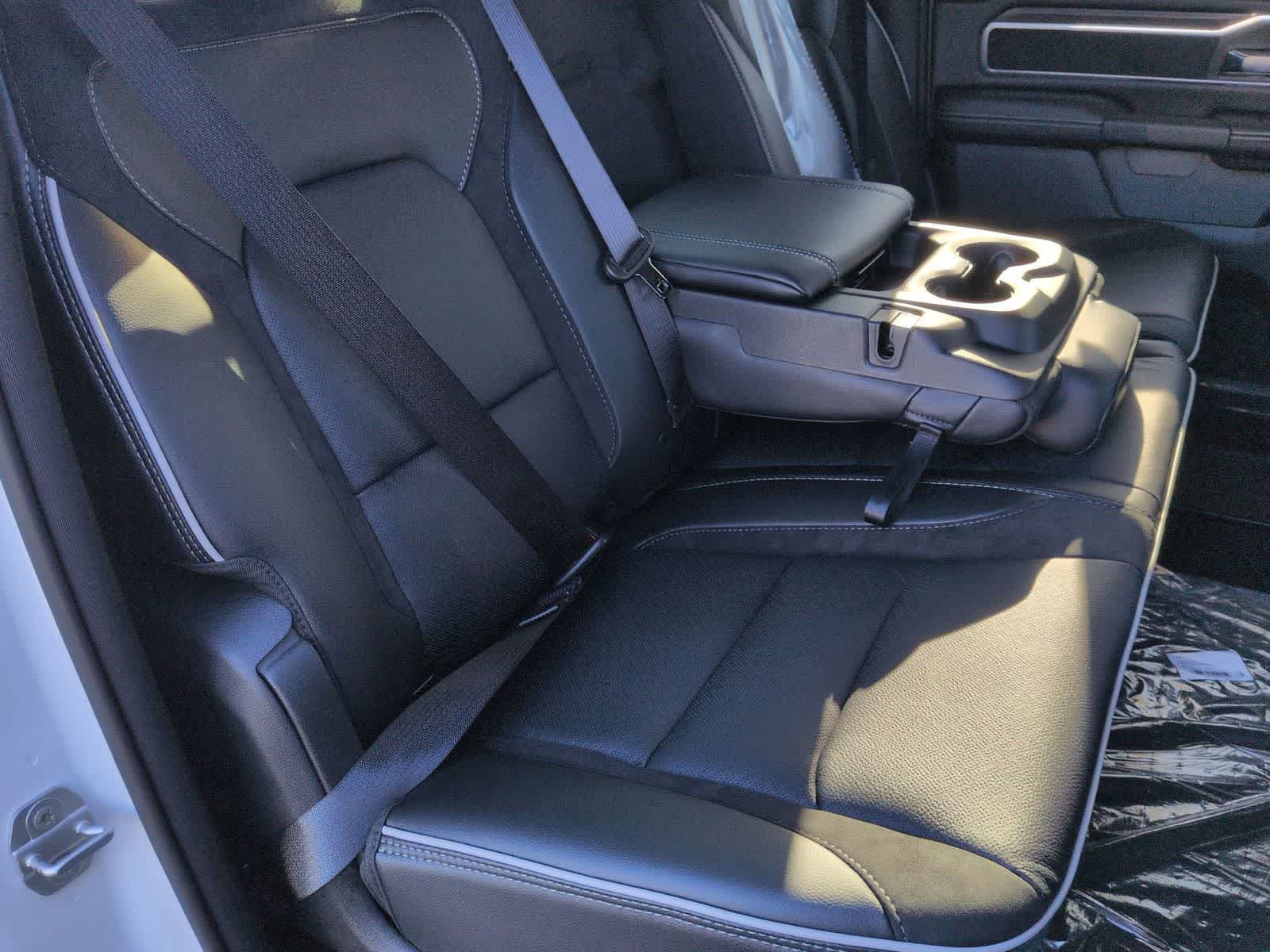 2026 RAM 1500 RAM 1500 LARAMIE CREW CAB 4X4 5'7' BOX