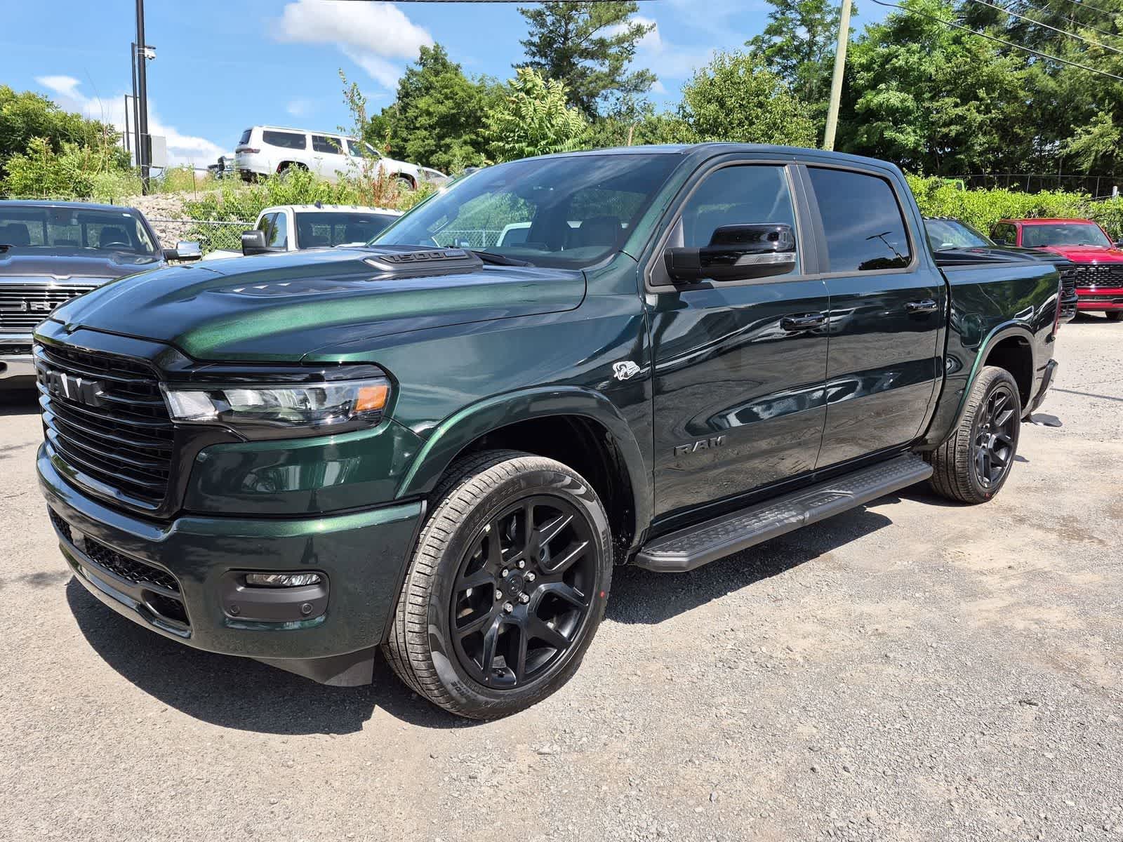 2026 RAM 1500 RAM 1500 LARAMIE CREW CAB 4X4 5'7' BOX