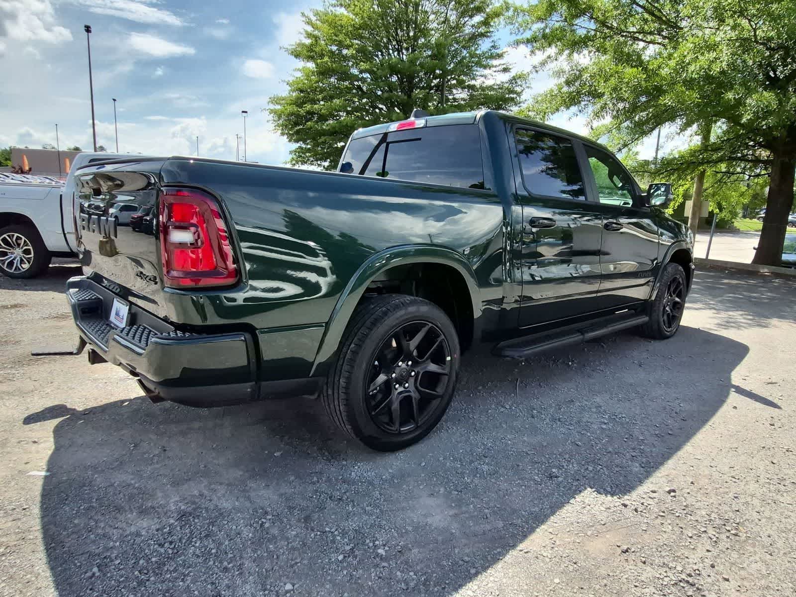 2026 RAM 1500 RAM 1500 LARAMIE CREW CAB 4X4 5'7' BOX