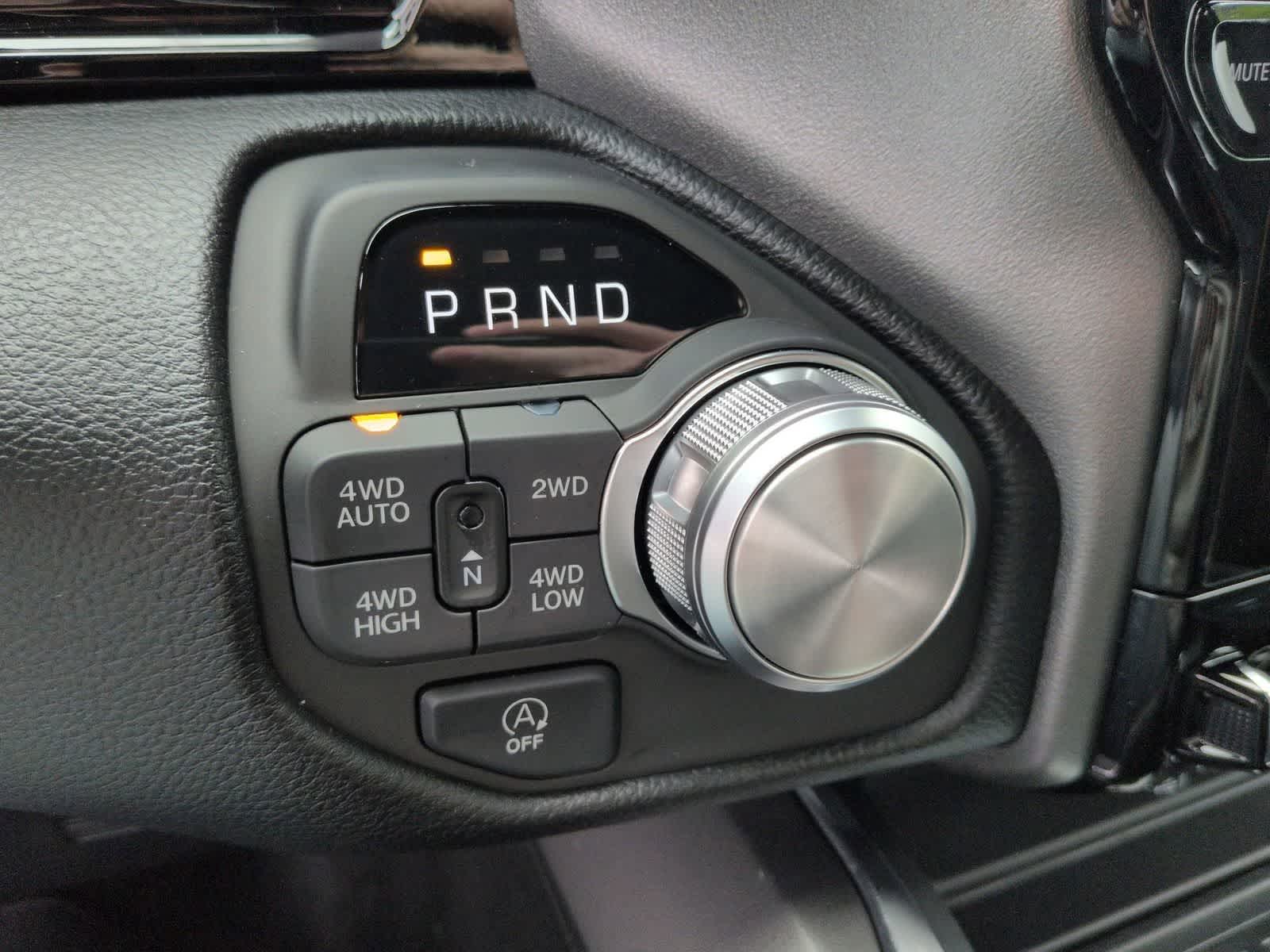 2026 RAM 1500 RAM 1500 LARAMIE CREW CAB 4X4 5'7' BOX