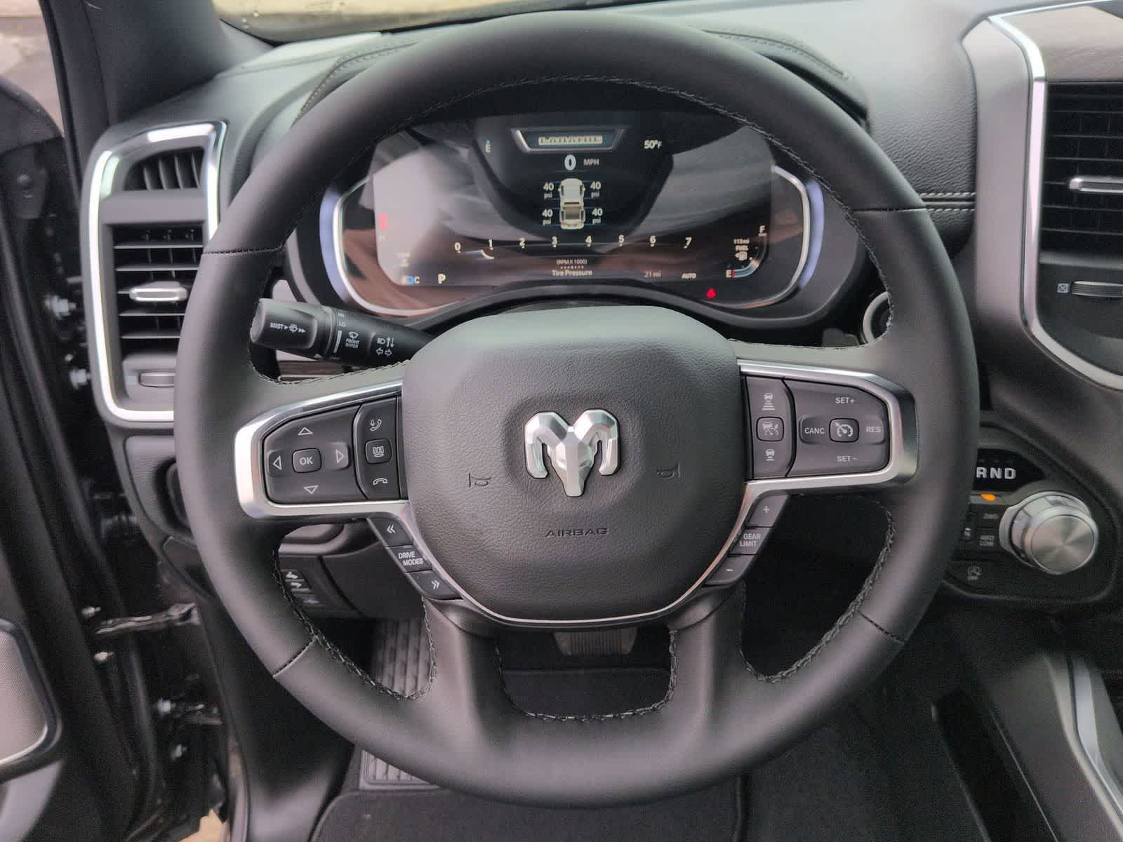 2026 RAM 1500 RAM 1500 LARAMIE CREW CAB 4X4 5'7' BOX