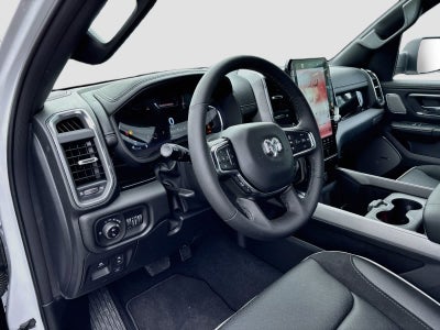 2026 RAM 1500 RAM 1500 LARAMIE CREW CAB 4X4 5'7' BOX