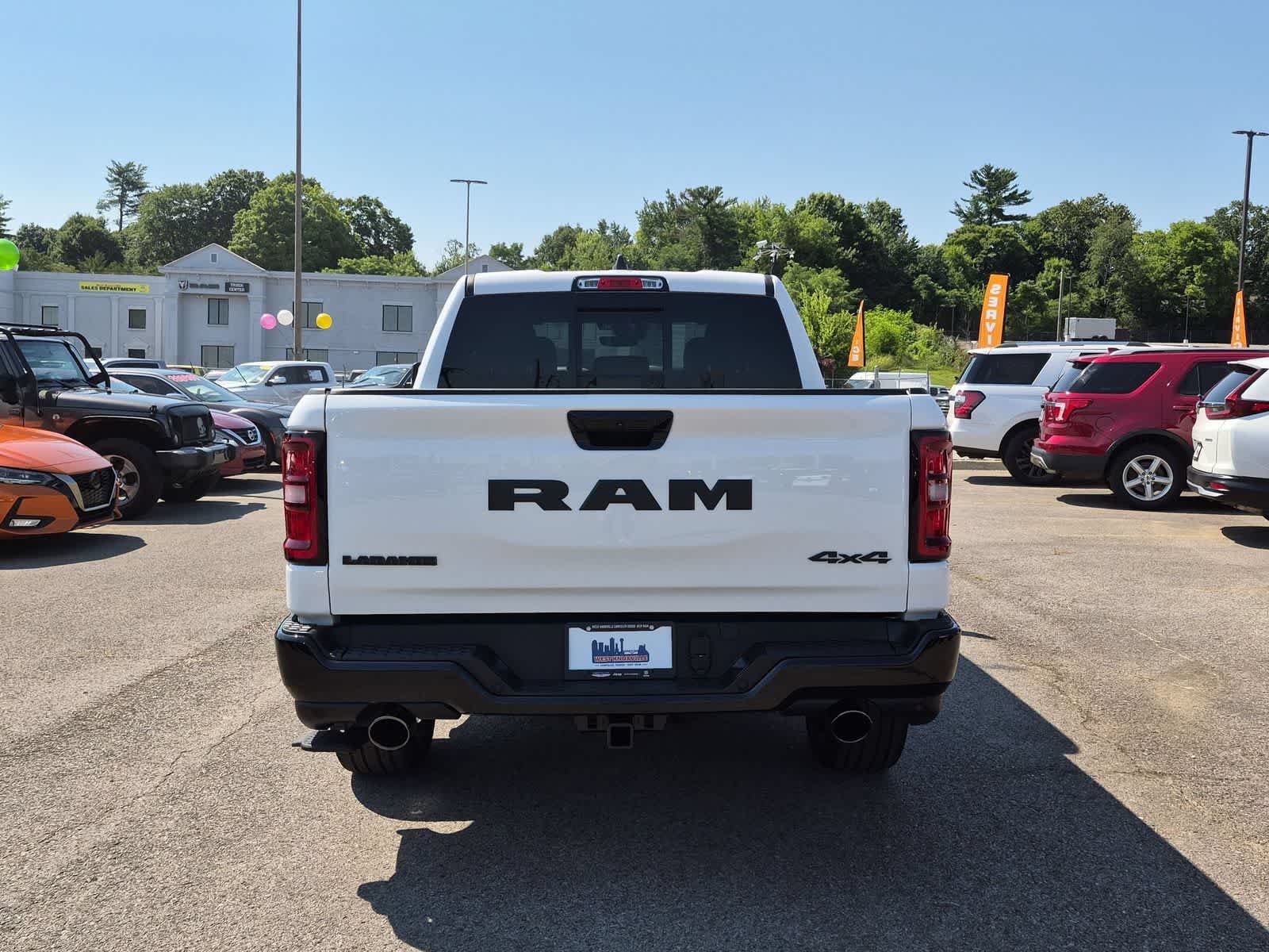 2026 RAM 1500 RAM 1500 LARAMIE CREW CAB 4X4 5'7' BOX