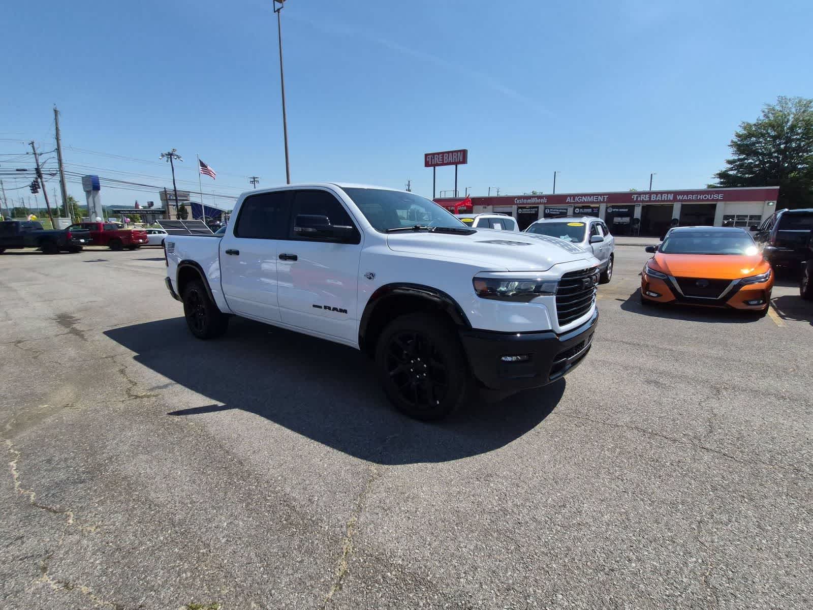 2026 RAM 1500 RAM 1500 LARAMIE CREW CAB 4X4 5'7' BOX