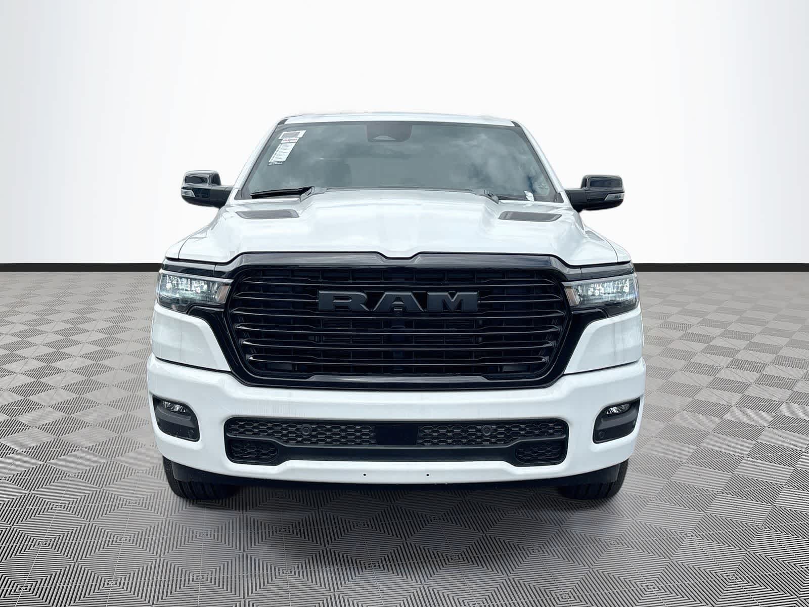 2026 RAM 1500 RAM 1500 LARAMIE CREW CAB 4X4 5'7' BOX