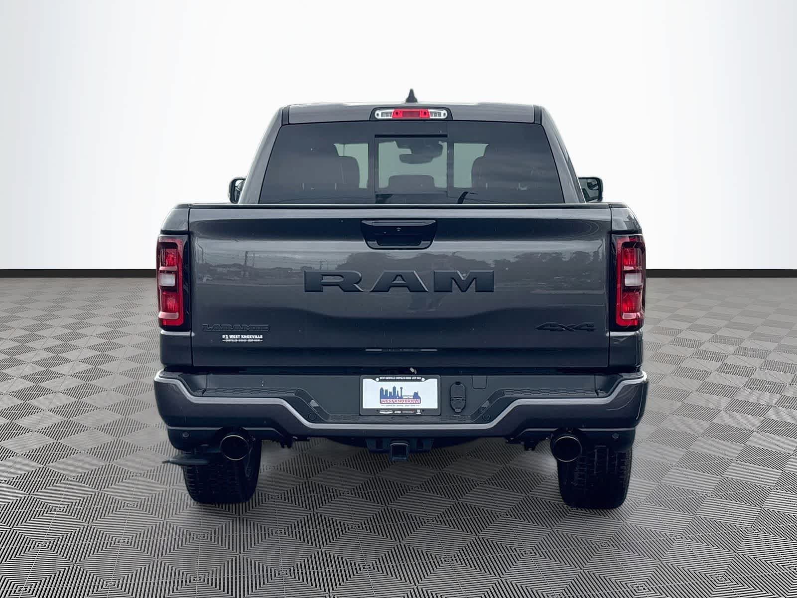 2026 RAM 1500 RAM 1500 LARAMIE CREW CAB 4X4 5'7' BOX