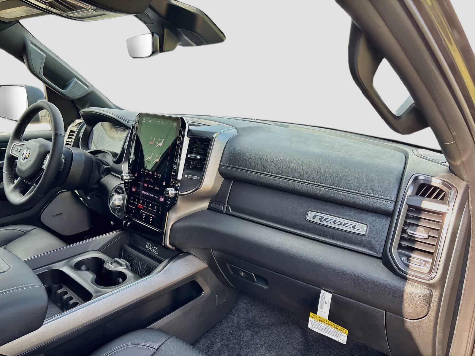 2027 RAM 1500 RAM 1500 REBEL CREW CAB 4X4 5'7' BOX