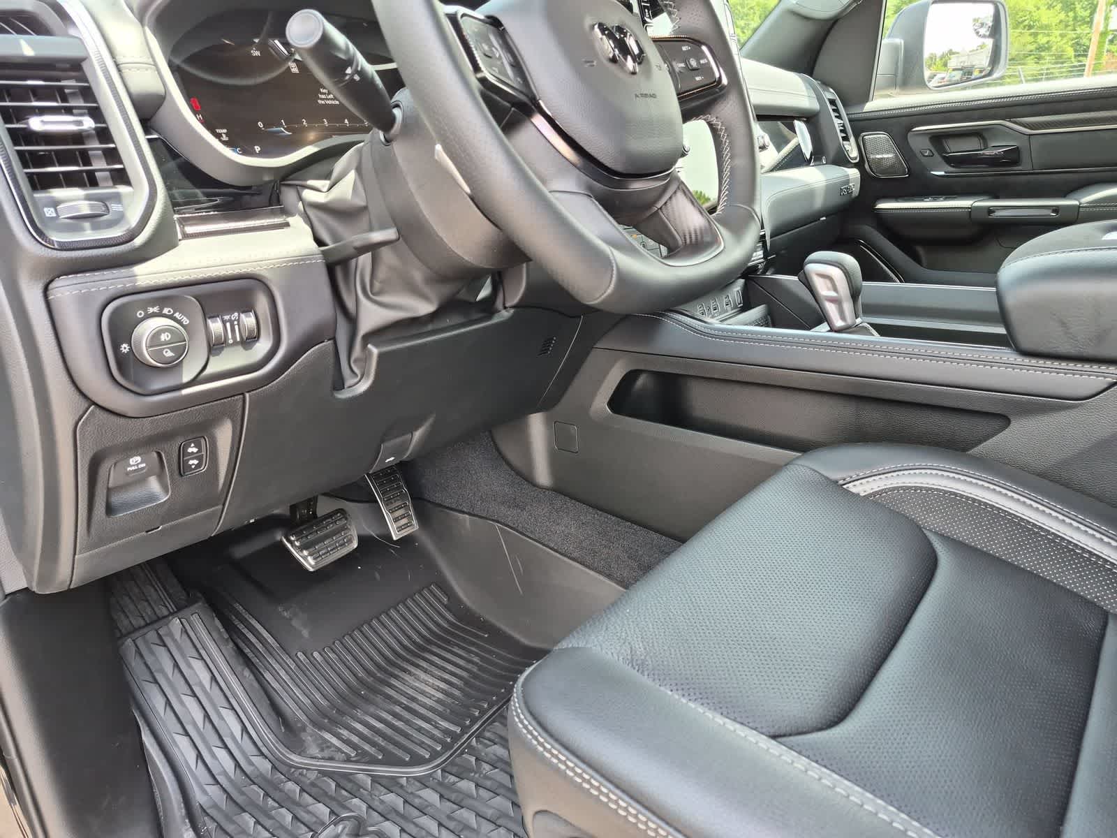 2026 RAM 1500 RAM 1500 RHO CREW CAB 4X4 5'7' BOX