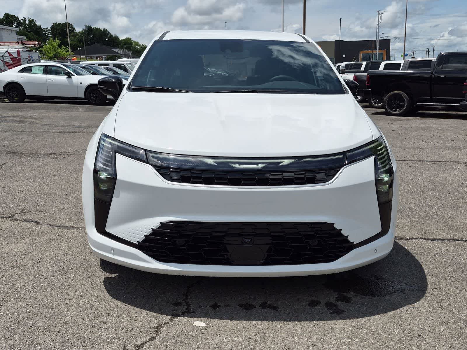 2027 Chrysler Pacifica Select