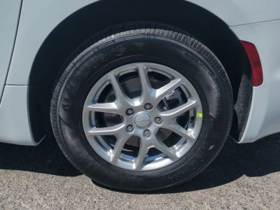 2027 Chrysler Pacifica PACIFICA SELECT