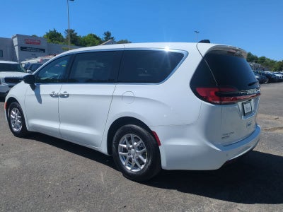 2027 Chrysler Pacifica PACIFICA SELECT