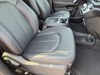 2027 Chrysler Pacifica PACIFICA LX
