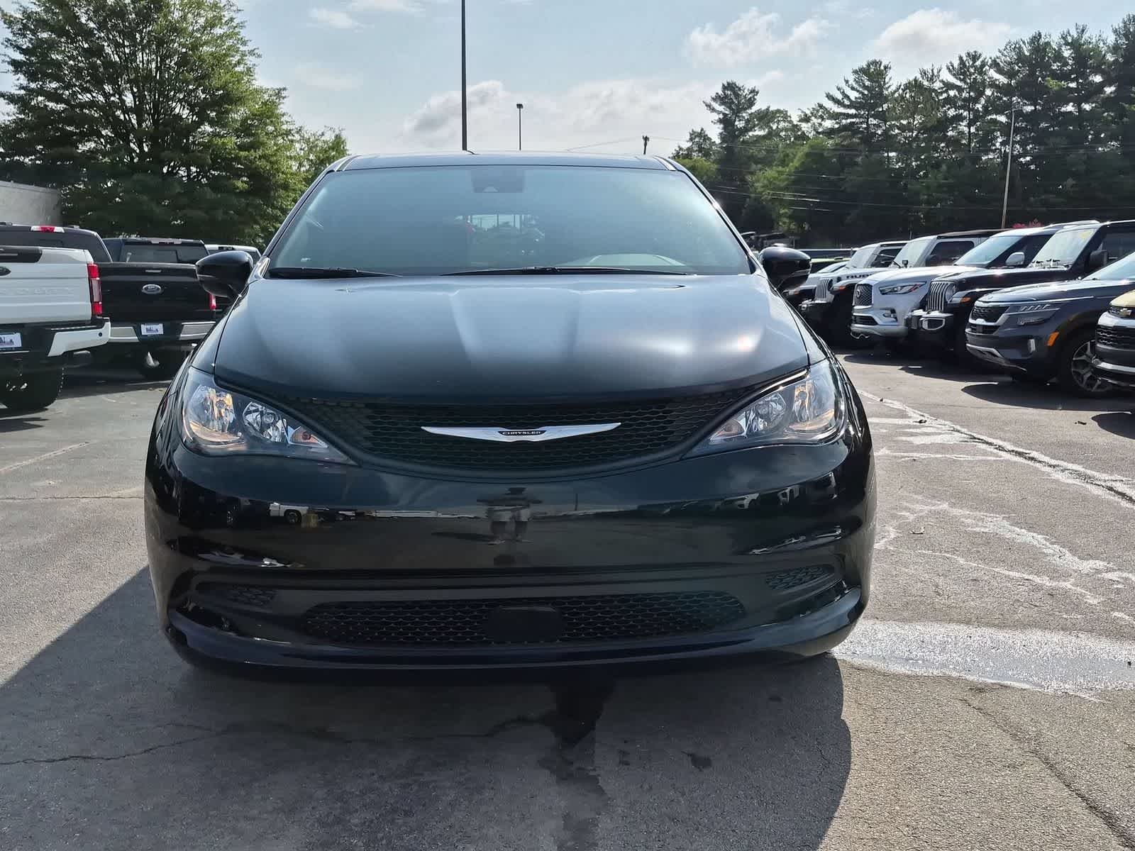2027 Chrysler Pacifica PACIFICA LX