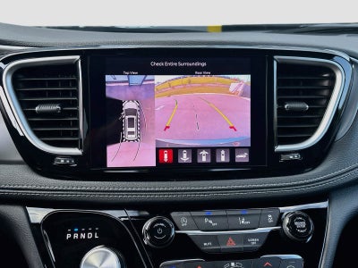 2027 Chrysler Pacifica PACIFICA LIMITED
