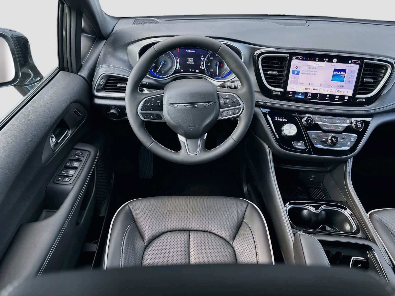 2027 Chrysler Pacifica PACIFICA LIMITED