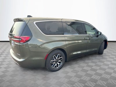 2027 Chrysler Pacifica PACIFICA LIMITED