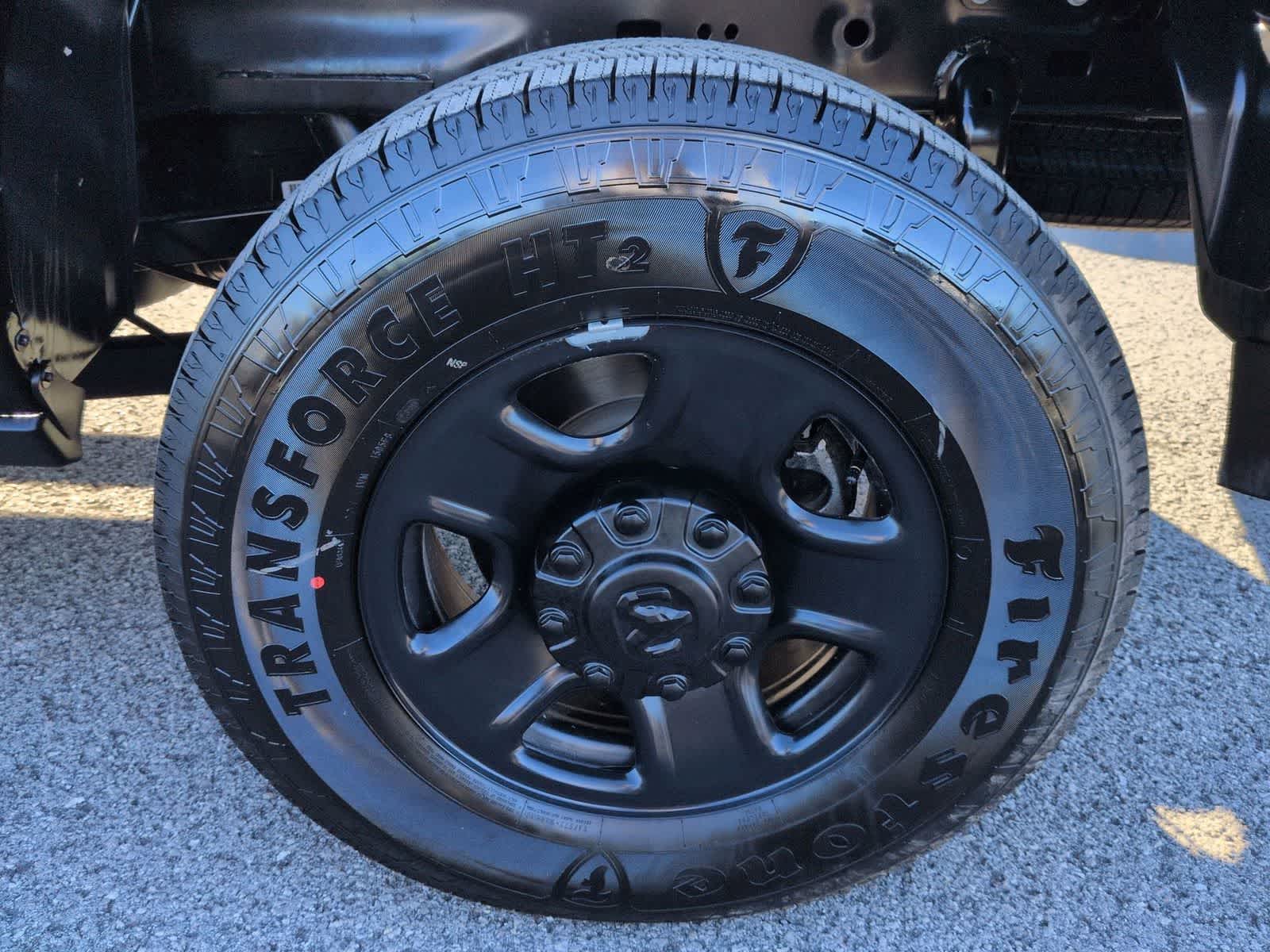 2026 RAM 2500 RAM 2500 TRADESMAN CREW CAB 4X4 6'4' BOX