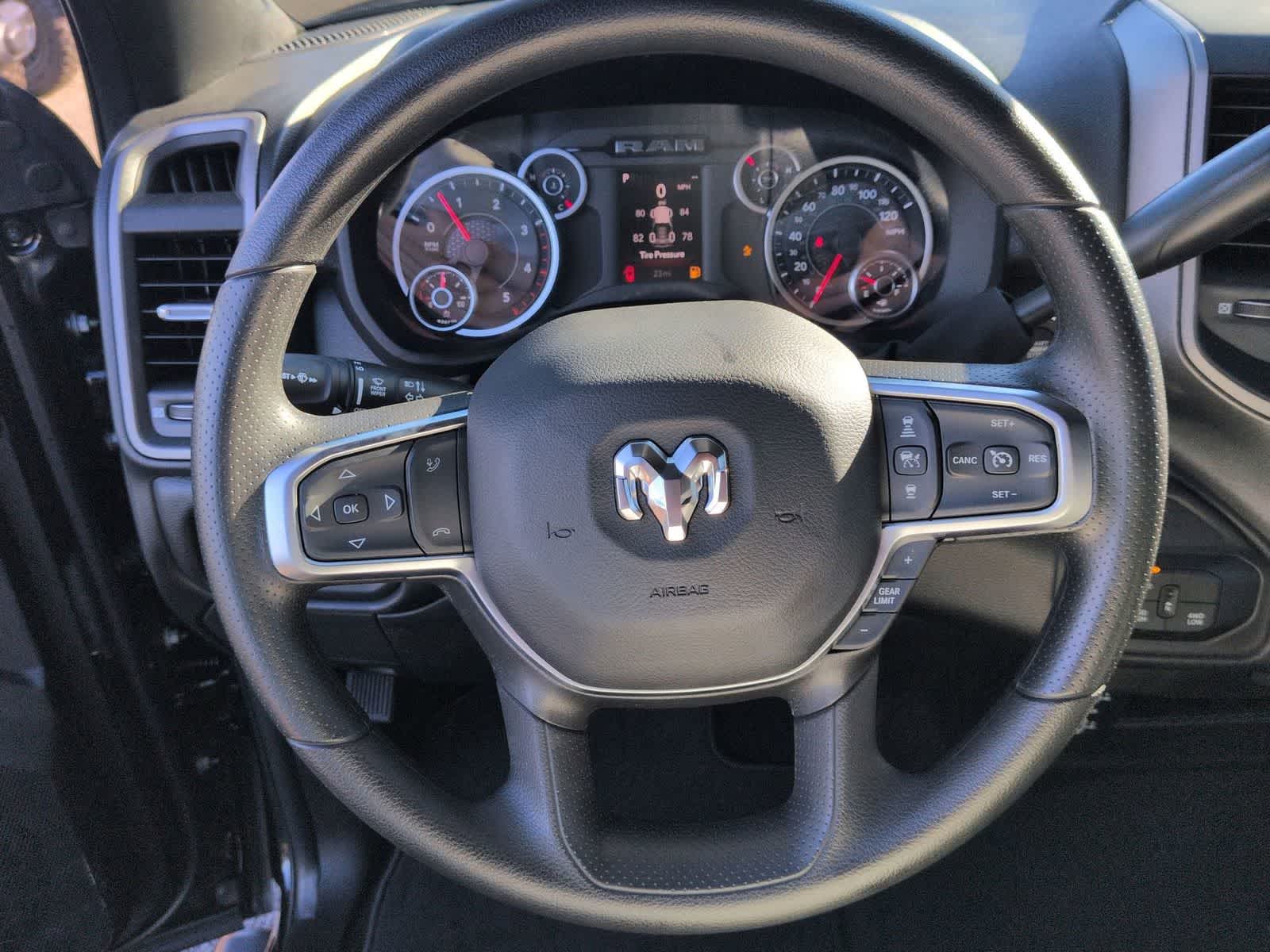 2026 RAM 2500 RAM 2500 TRADESMAN CREW CAB 4X4 6'4' BOX