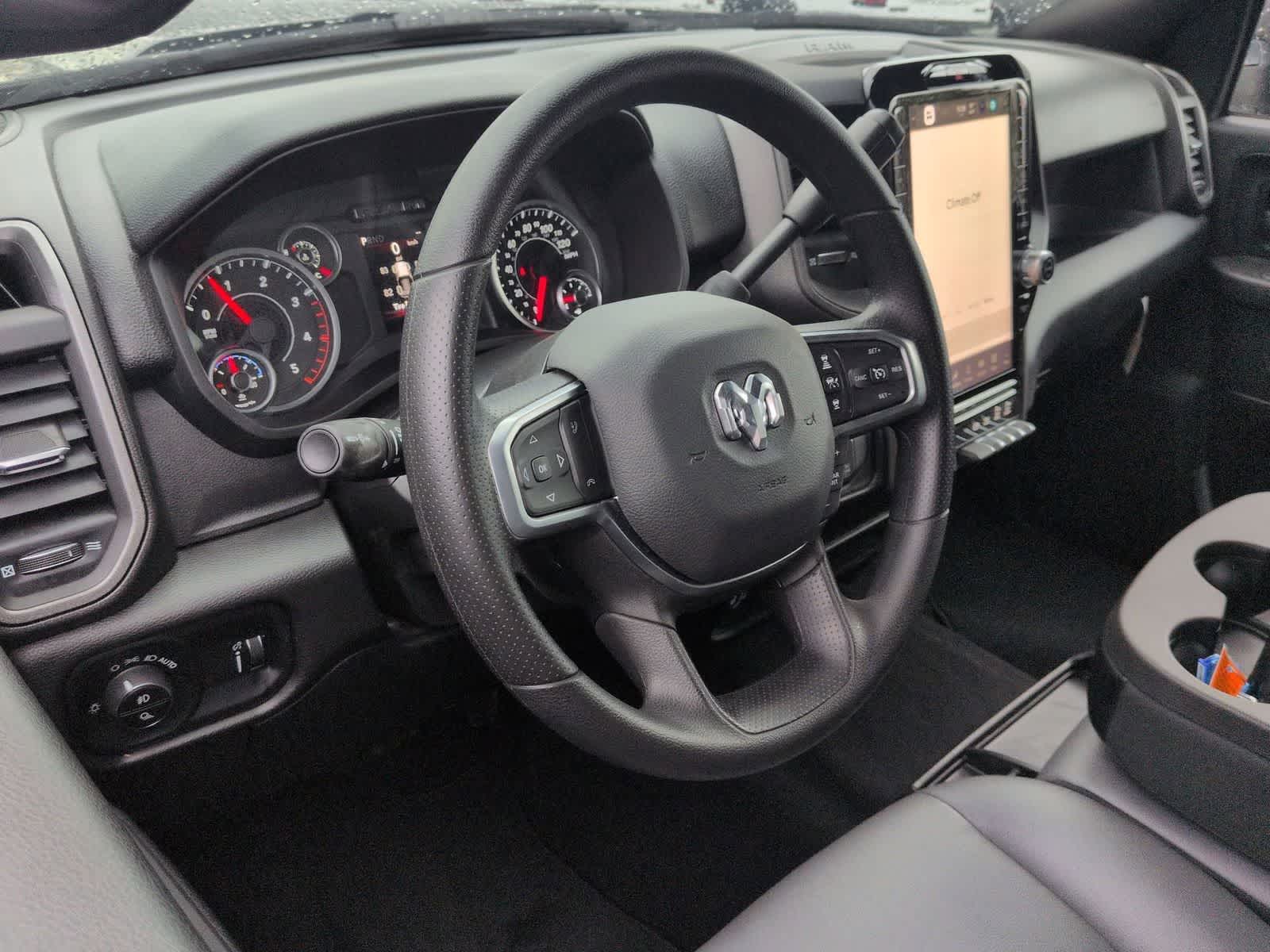 2026 RAM 2500 RAM 2500 TRADESMAN CREW CAB 4X4 6'4' BOX