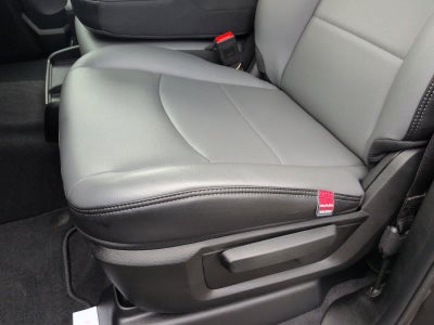 2026 RAM 2500 RAM 2500 TRADESMAN CREW CAB 4X4 6'4' BOX