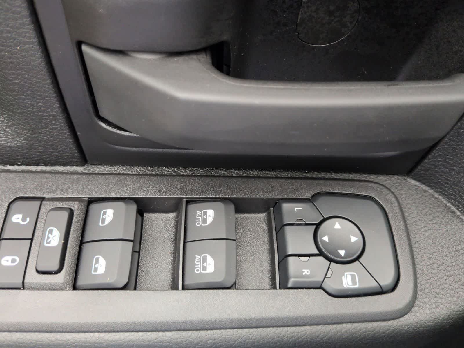 2026 RAM 2500 RAM 2500 TRADESMAN CREW CAB 4X4 6'4' BOX