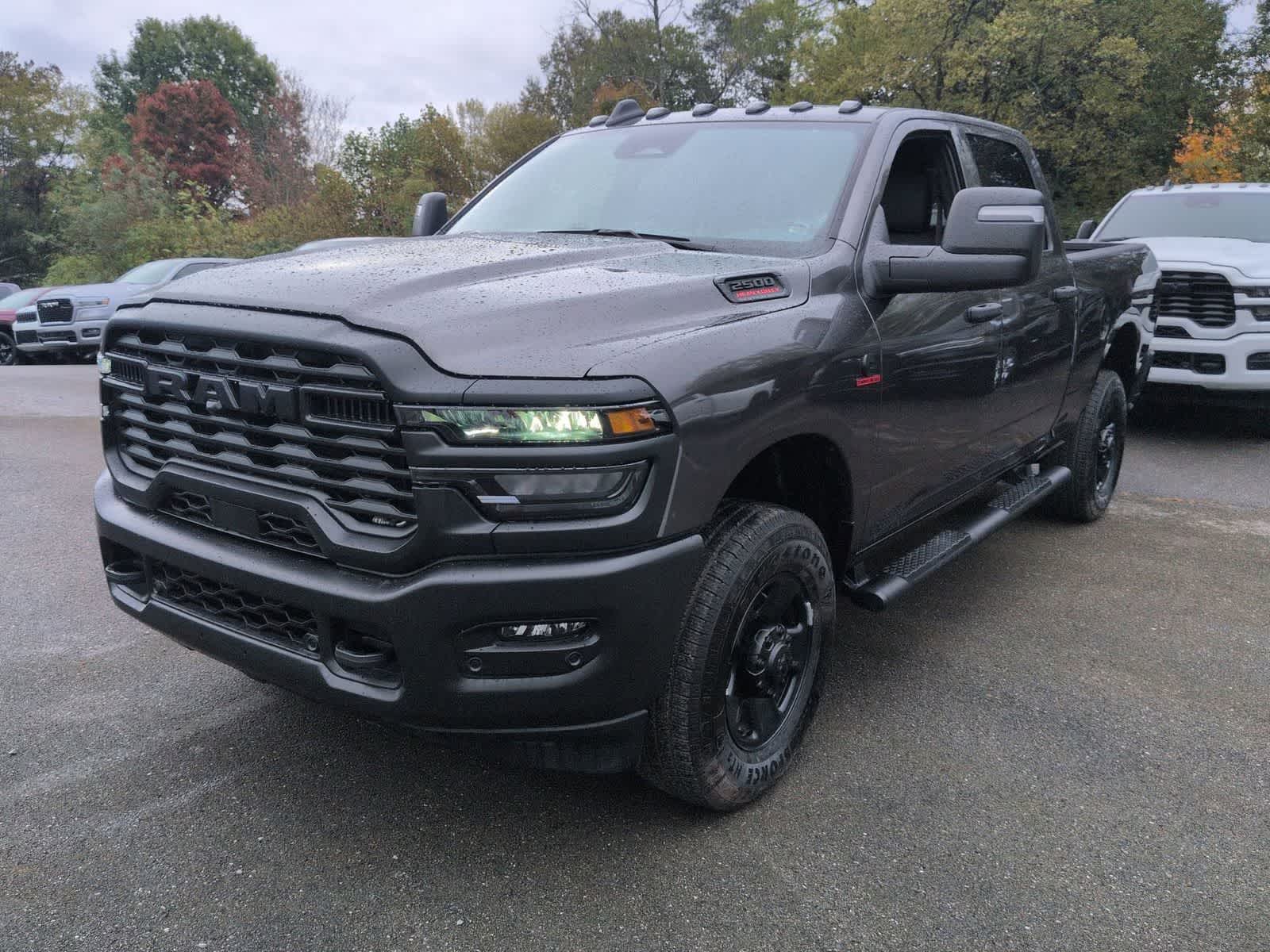 2026 RAM 2500 RAM 2500 TRADESMAN CREW CAB 4X4 6'4' BOX