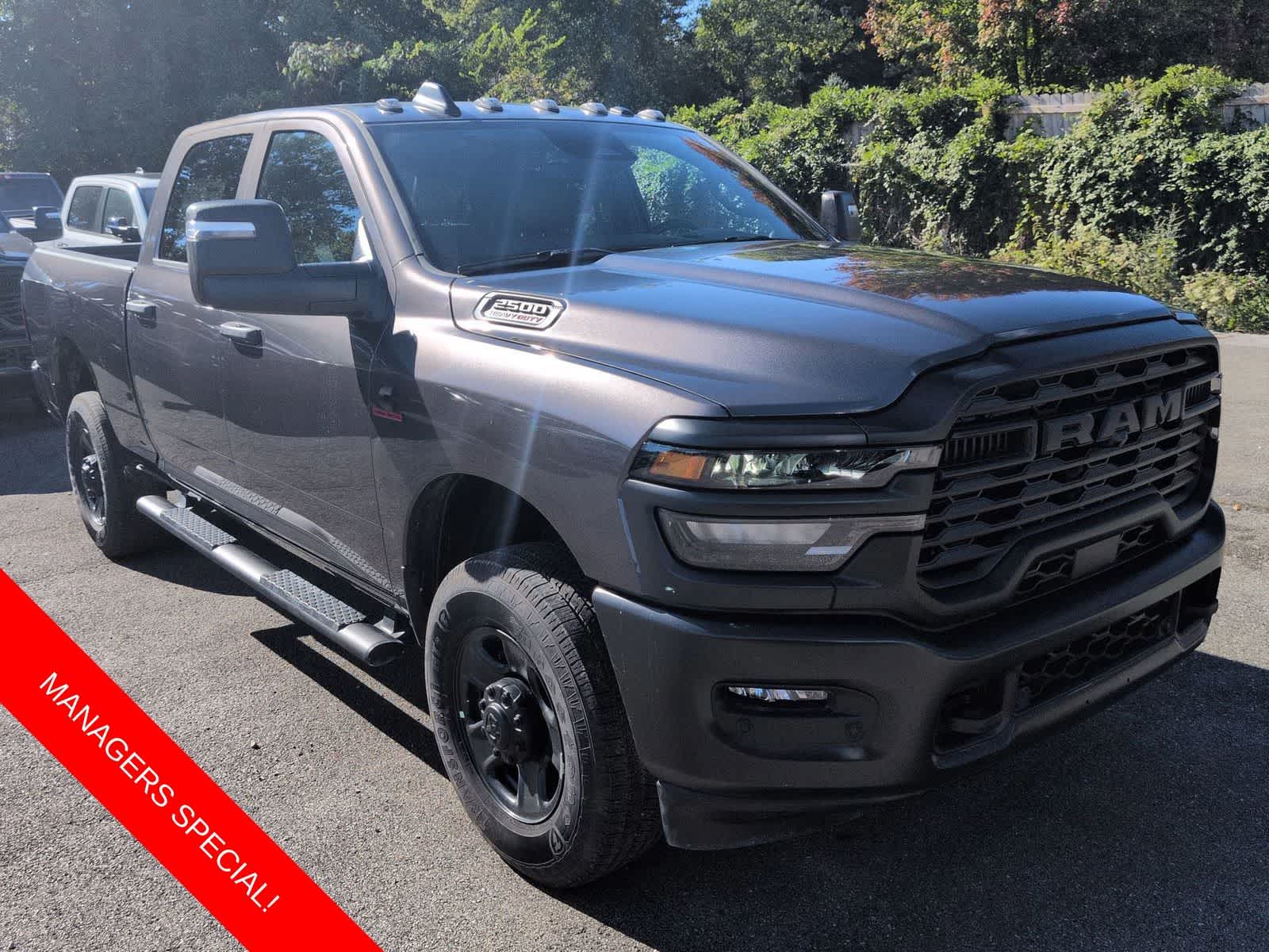 2026 RAM 2500 RAM 2500 TRADESMAN CREW CAB 4X4 6'4' BOX