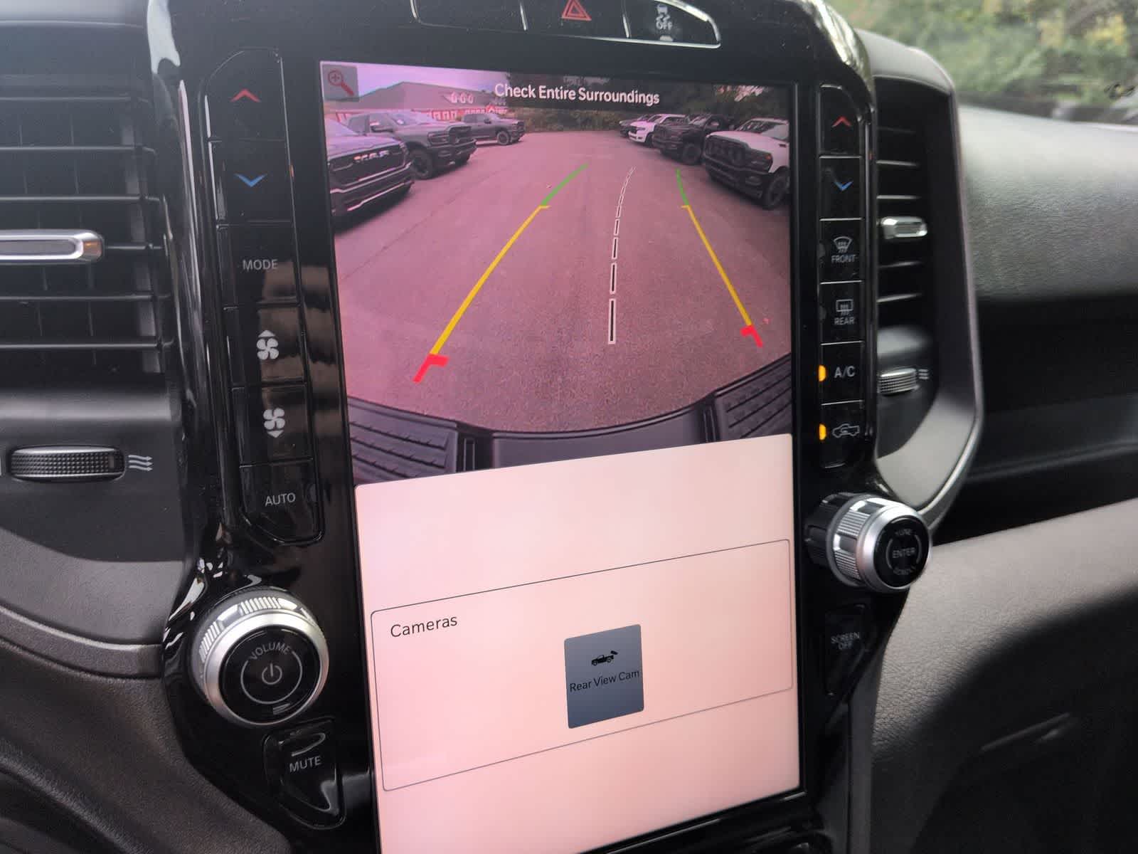 2026 RAM 2500 RAM 2500 TRADESMAN CREW CAB 4X4 6'4' BOX