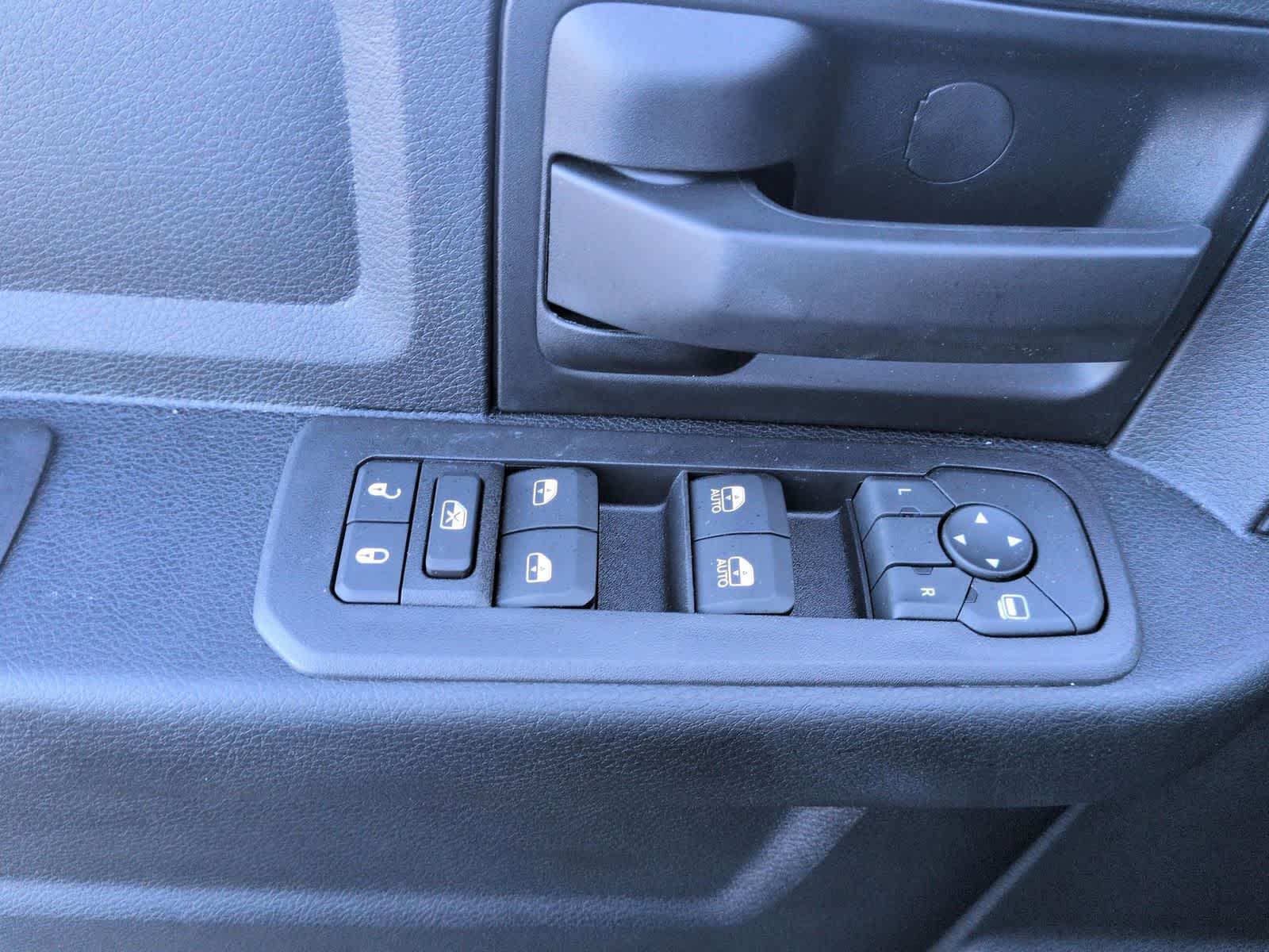 2026 RAM 2500 RAM 2500 TRADESMAN CREW CAB 4X4 6'4' BOX