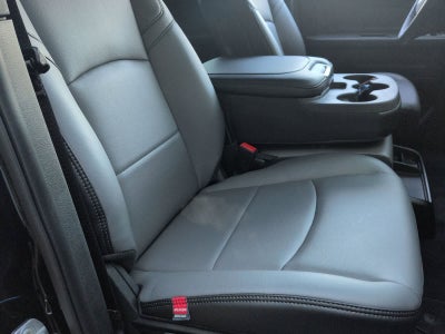 2026 RAM 2500 RAM 2500 TRADESMAN CREW CAB 4X4 6'4' BOX