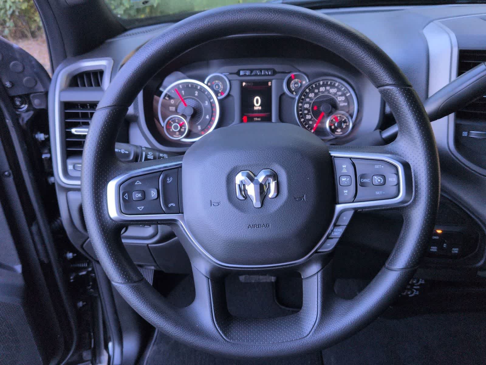 2026 RAM 2500 RAM 2500 TRADESMAN CREW CAB 4X4 6'4' BOX