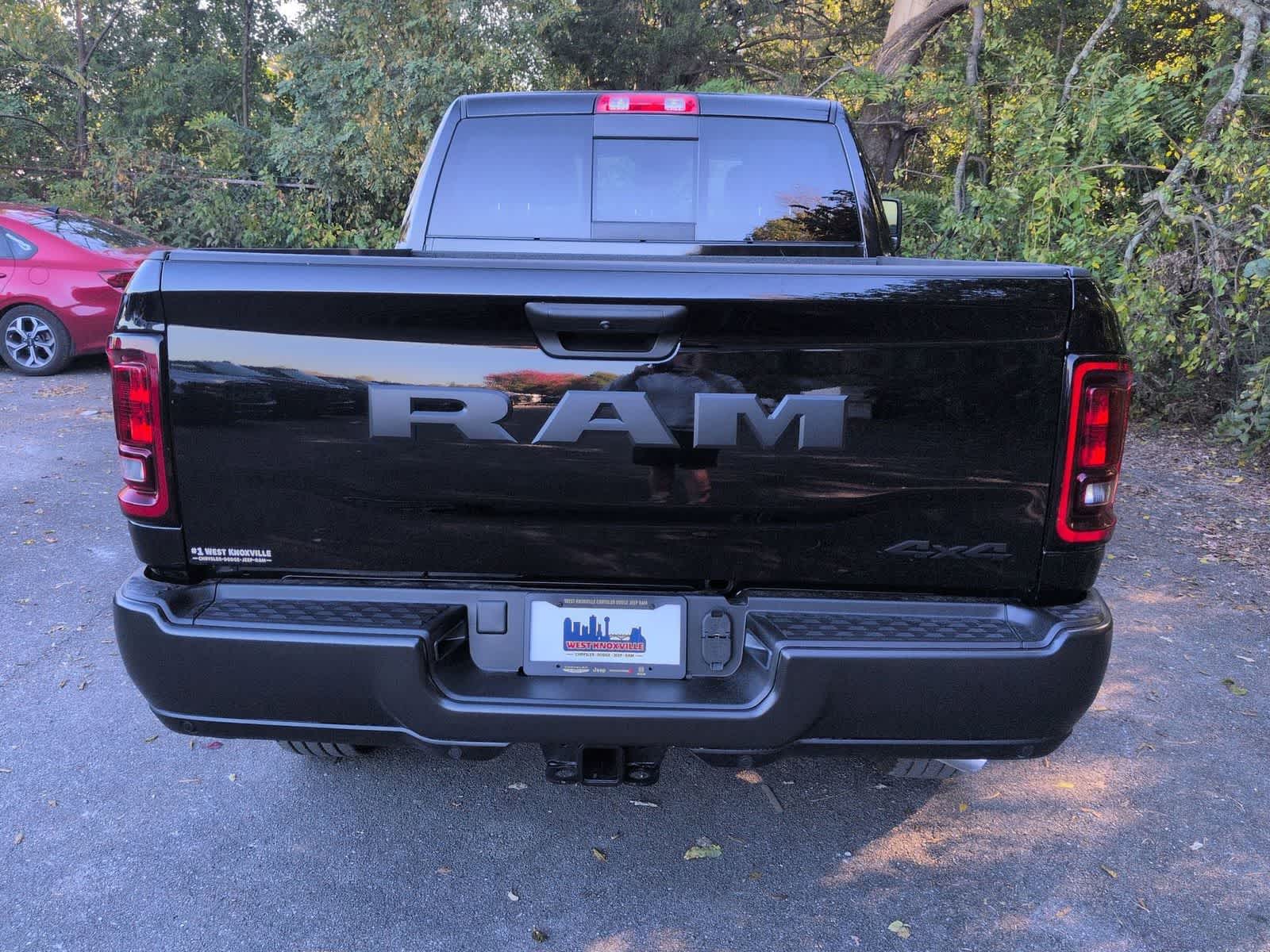 2026 RAM 2500 RAM 2500 TRADESMAN CREW CAB 4X4 6'4' BOX