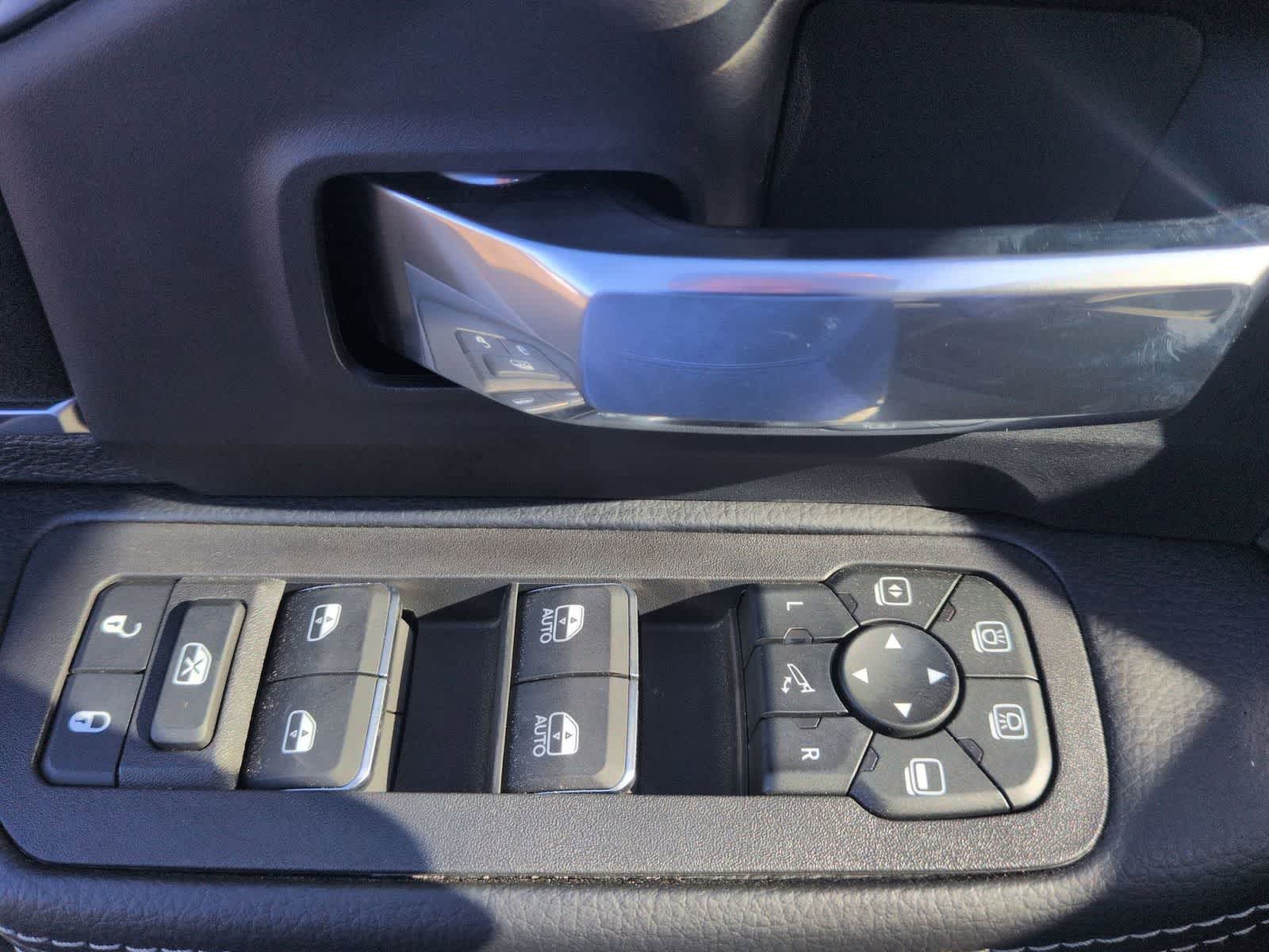 2026 RAM 2500 RAM 2500 LARAMIE CREW CAB 4X4 6'4' BOX